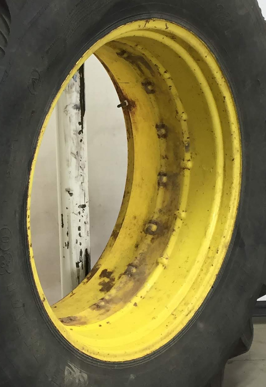 38''D x 18''W Double Bevel 38" Cast Wheel WT007139