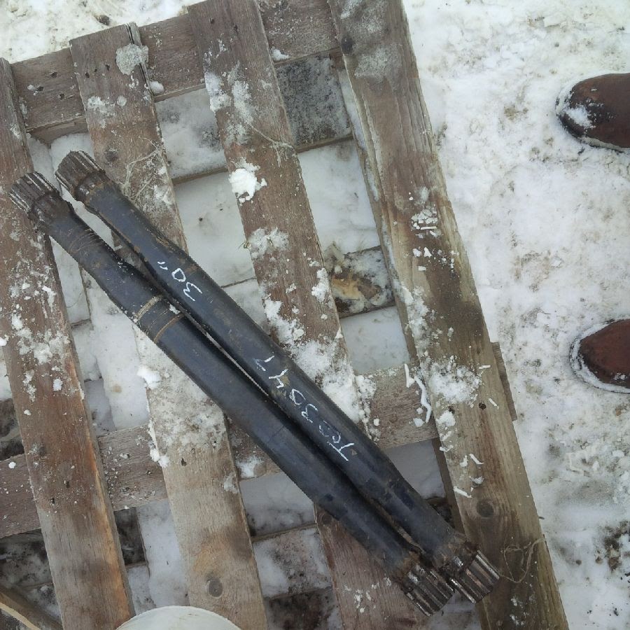 Drive Shaft (12/12 Spline) Combine Frame Extension T003047