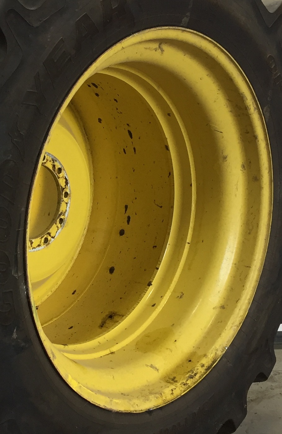 46''D x 32''W Formed Plate Wheel WT007163