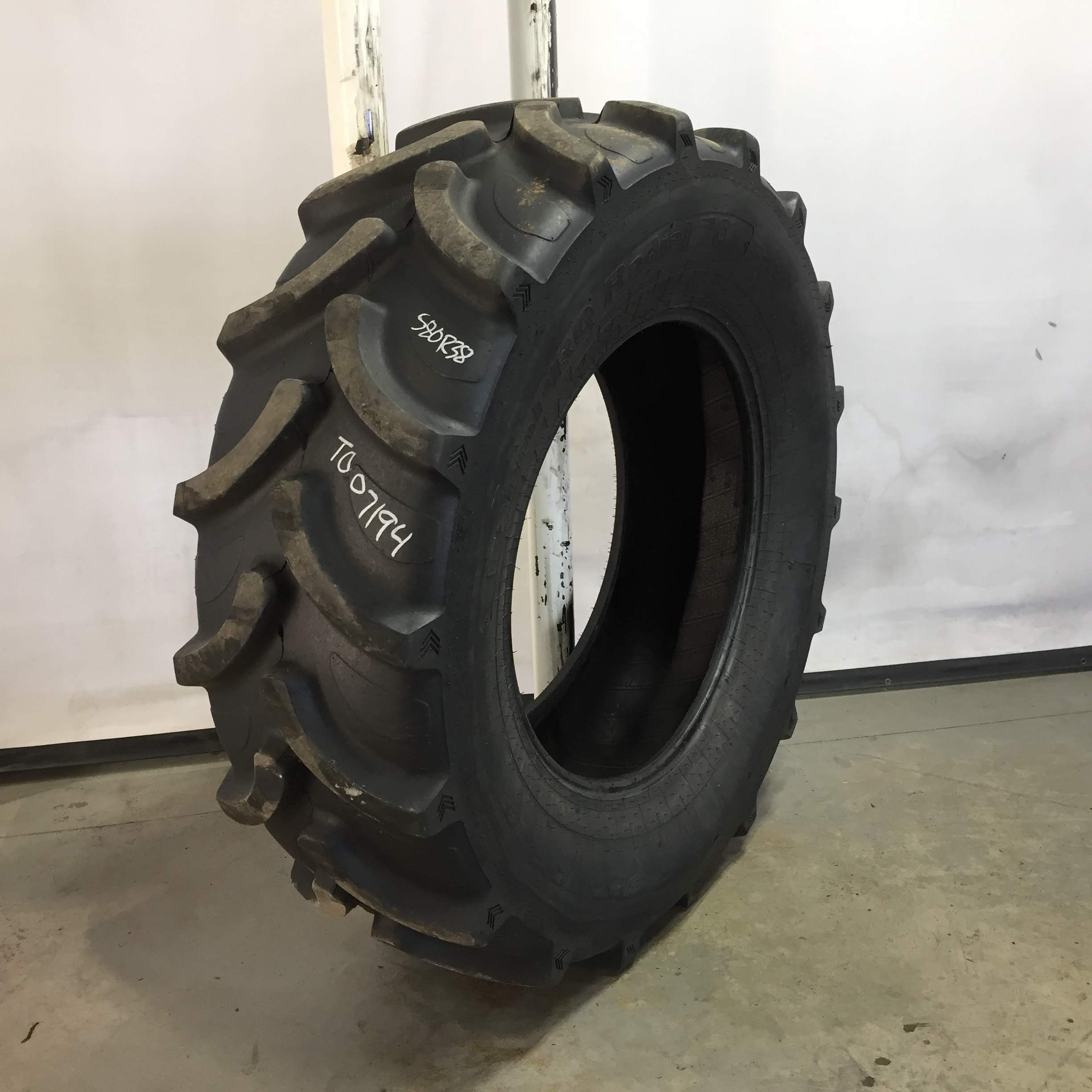 580/70R38 Alliance 845 Farm Pro 70 R-1W Tire T007194