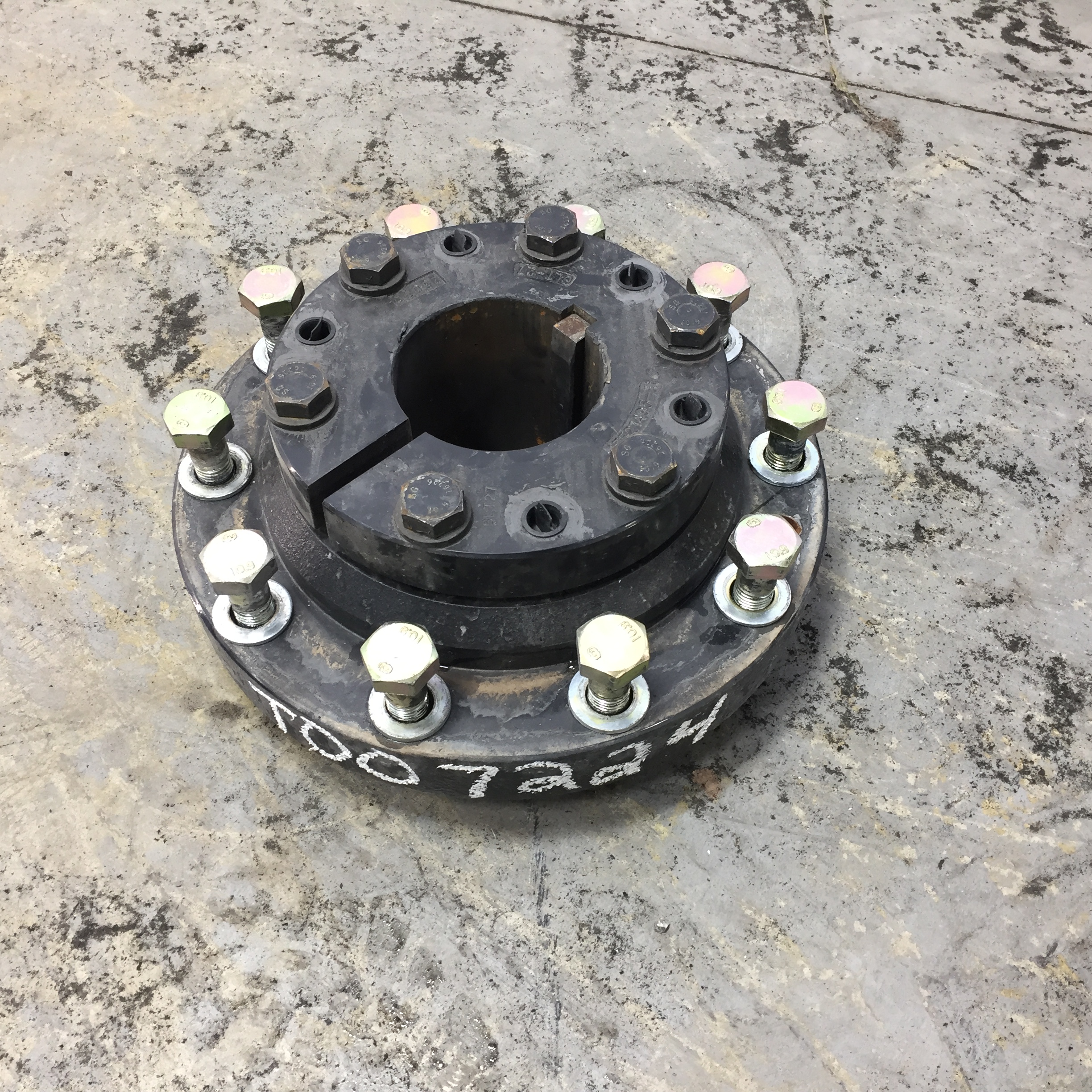 10 Bolt Wedg-Lok OE Style Dual Hub T007224