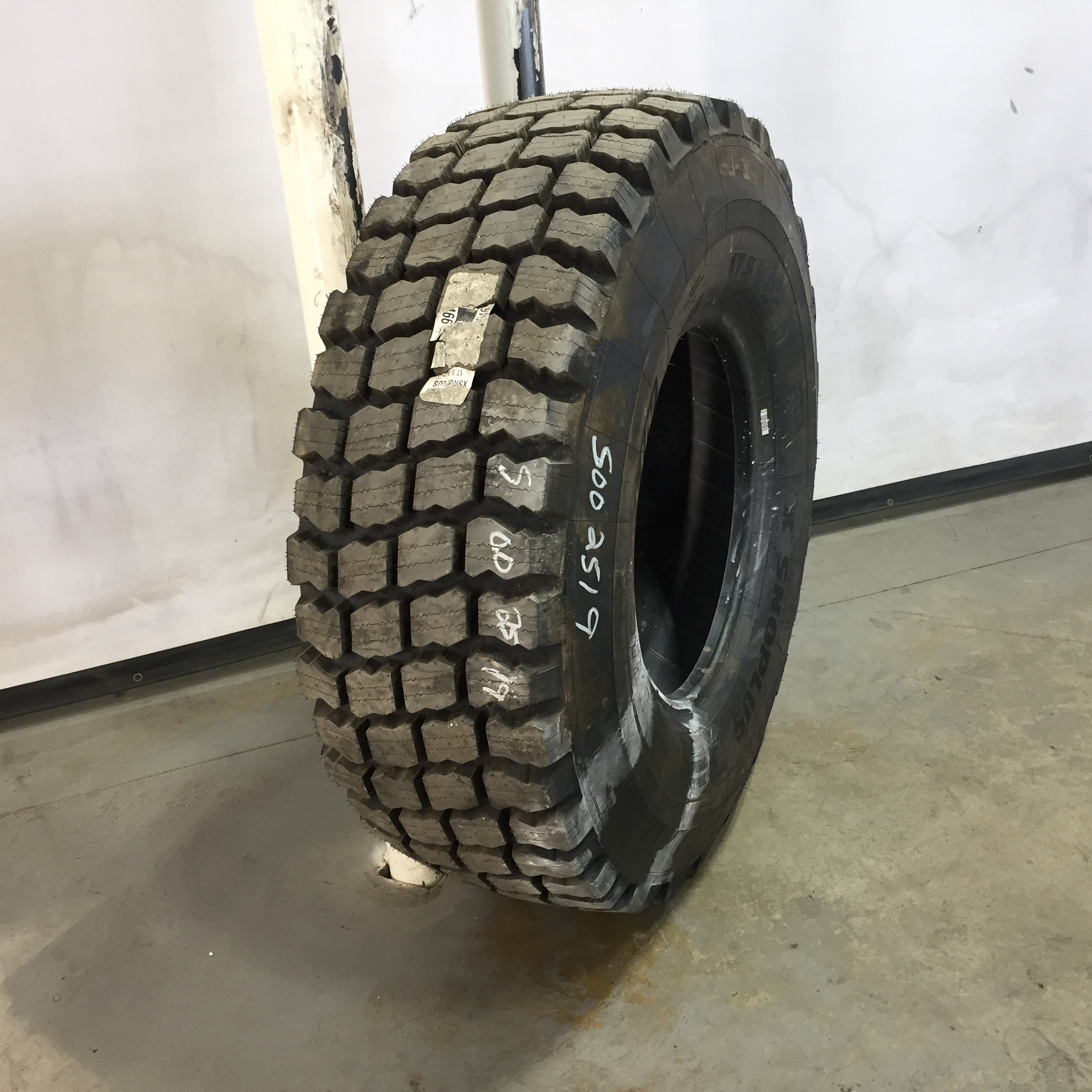 17.5/R25 Michelin X Snoplus T G-2/L-2 Tire S002519