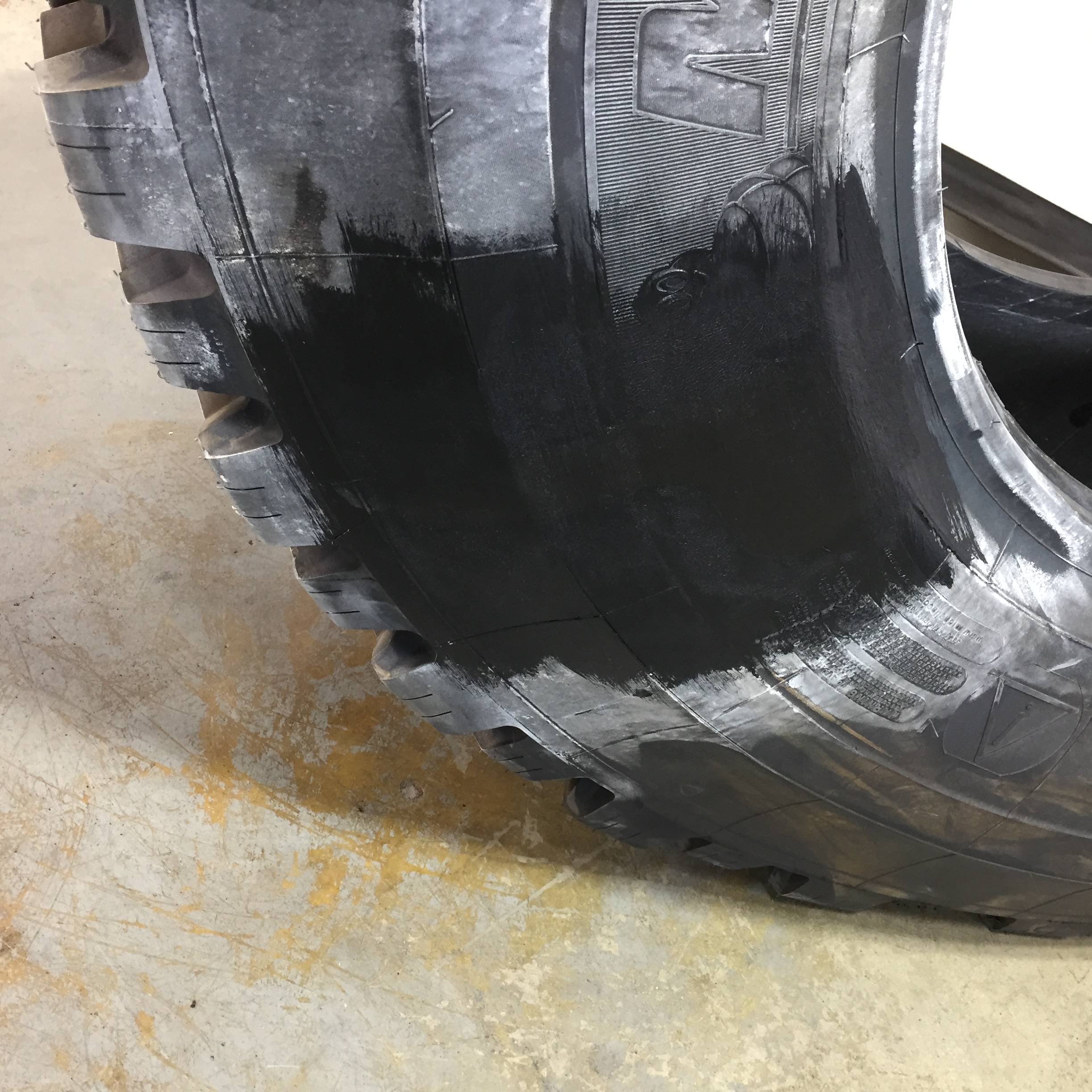 17.5/R25 Michelin X Snoplus T G-2/L-2 Tire S002519