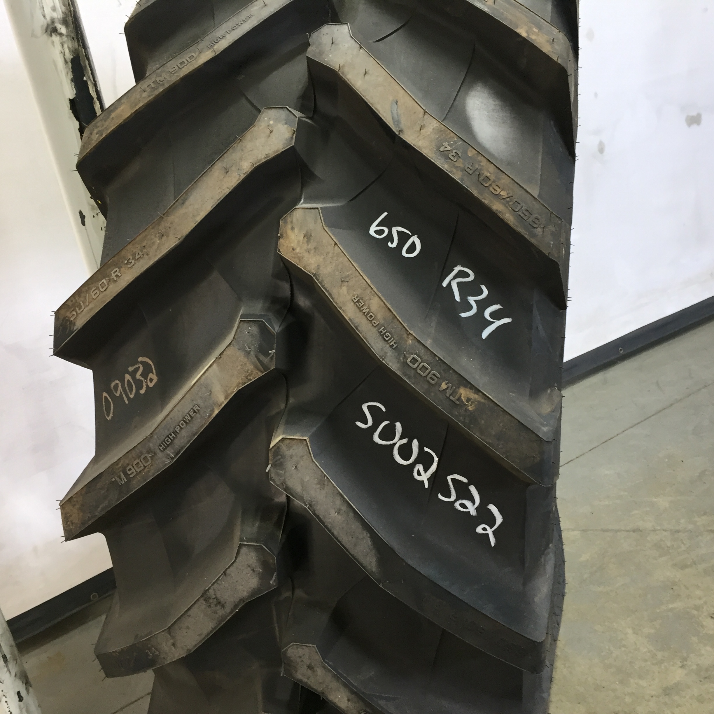 650/60R34 Trelleborg TM900 High Power R-1W Tire S002522