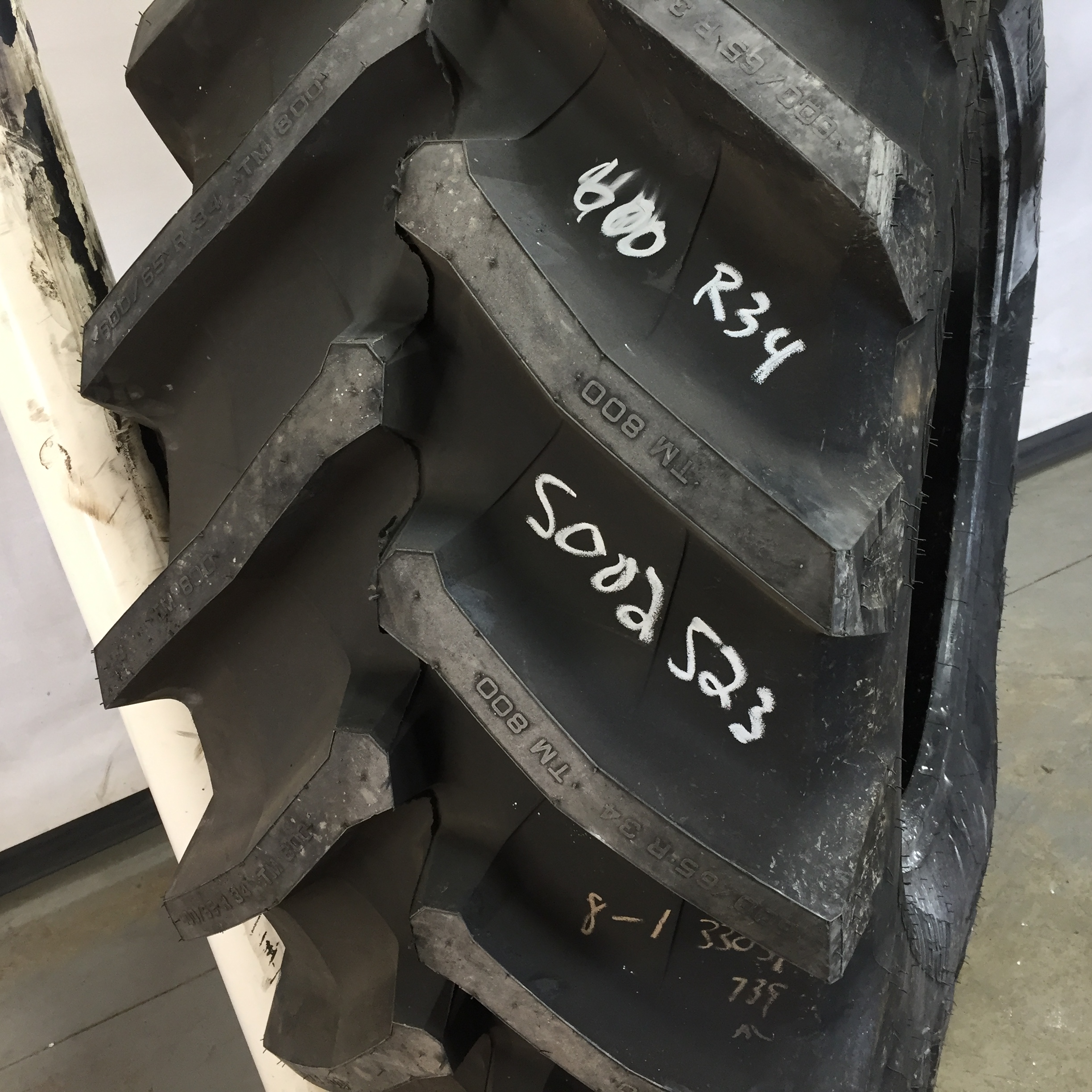 600/65R34 Trelleborg TM800 High Speed R-1W Tire S002523