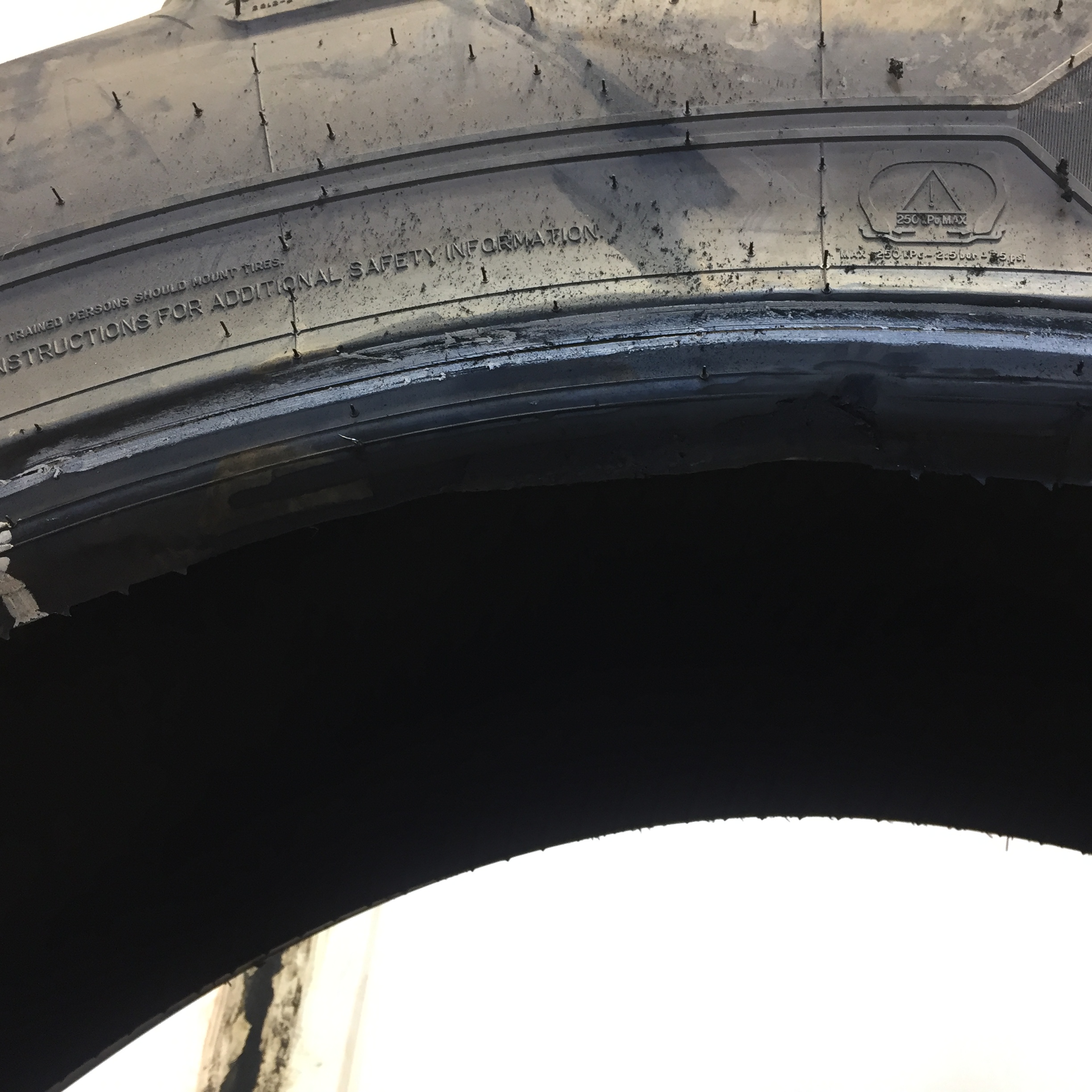 380/80R38 Michelin AgriBib 2 R-1W Tire S002546