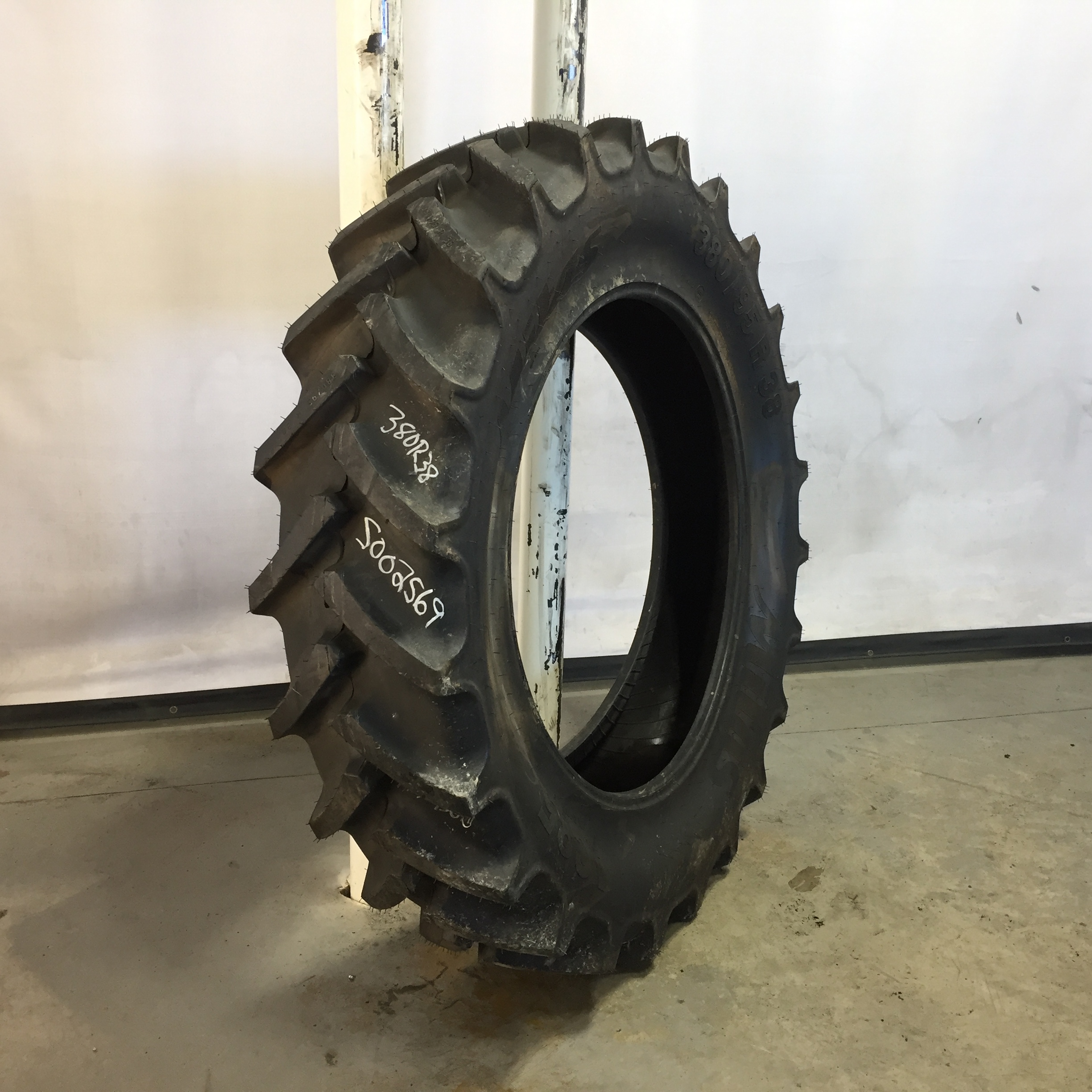 380/95R38 Mitas AC85 Radial R-1W Tire S002569