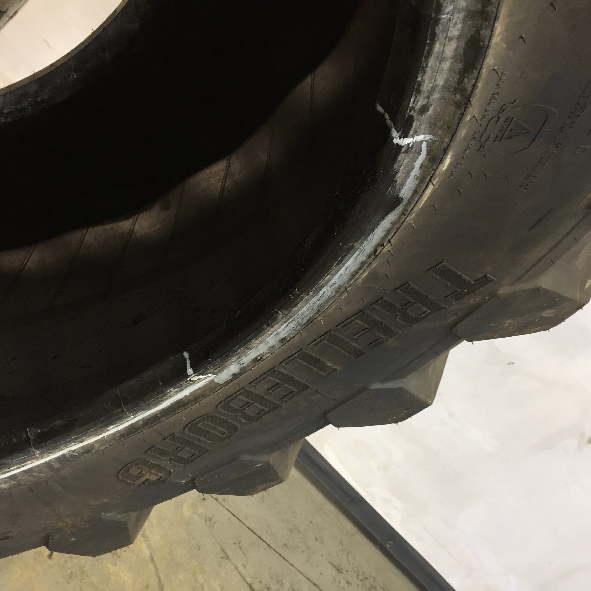 650/60R34 Trelleborg TM1000 High Power R-1W Tire S002577