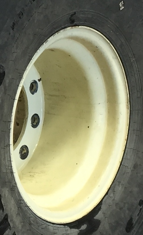 16.1''D x 18''W Flat Plate Wheel WT007252