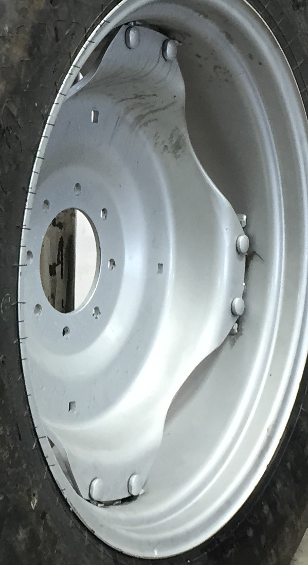 28''-30'' Rim with Clamp/Loop Style (groups of 2 bolts) Rim Center WT007289CTR