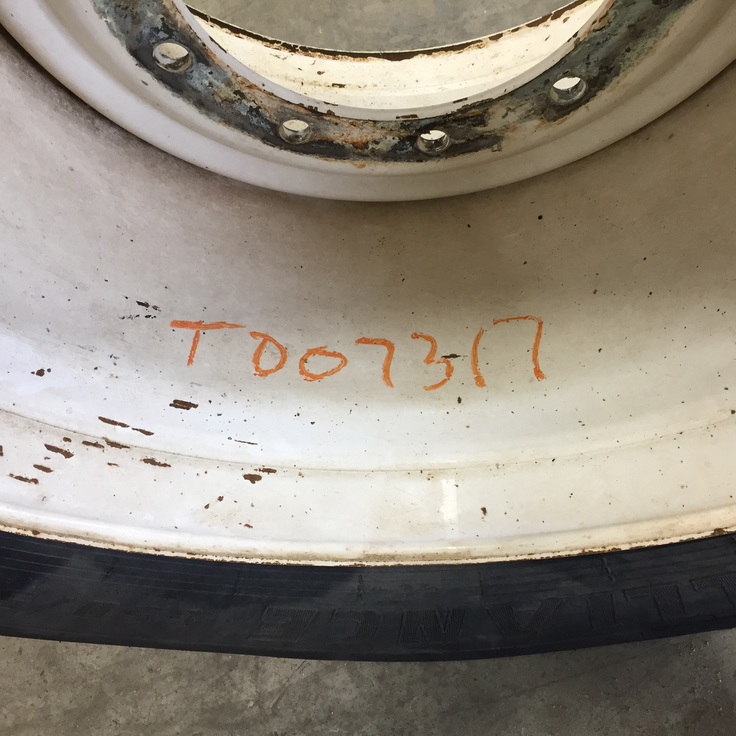 26.5''D x 20''W Flat Plate Wheel T007317