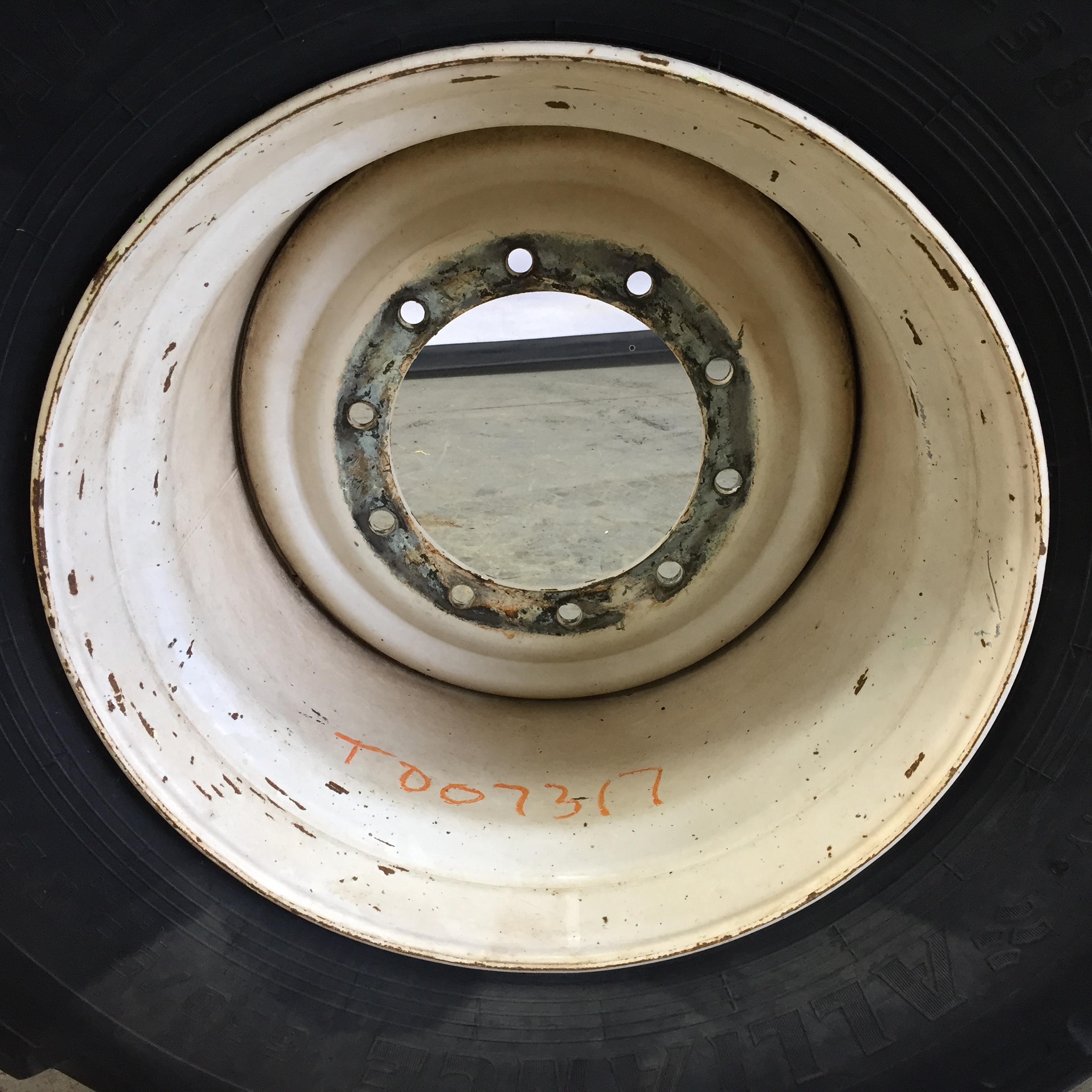 26.5''D x 20''W Flat Plate Wheel T007317