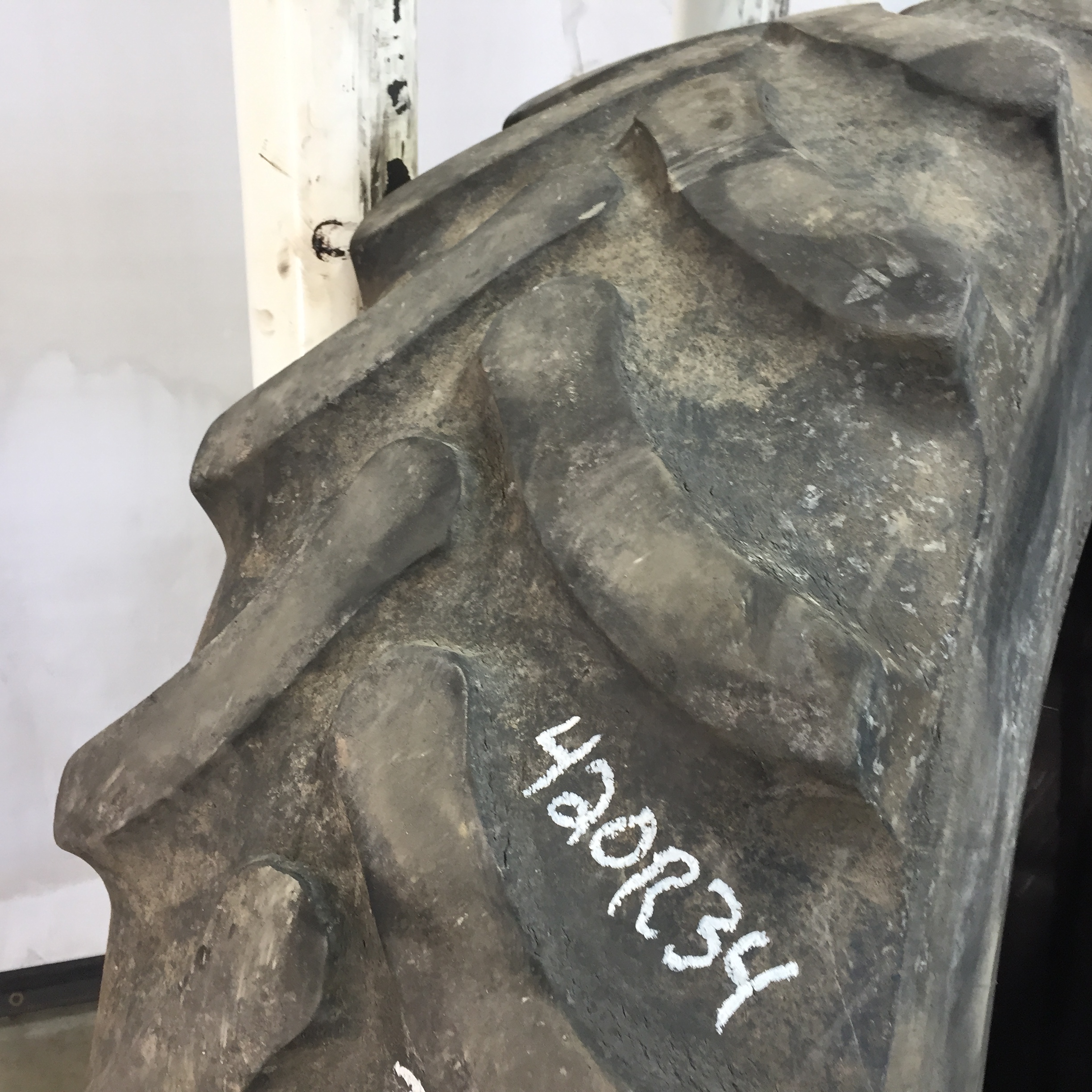 420/85R34 Firestone Radial All Traction DT R-1W Tire T007320