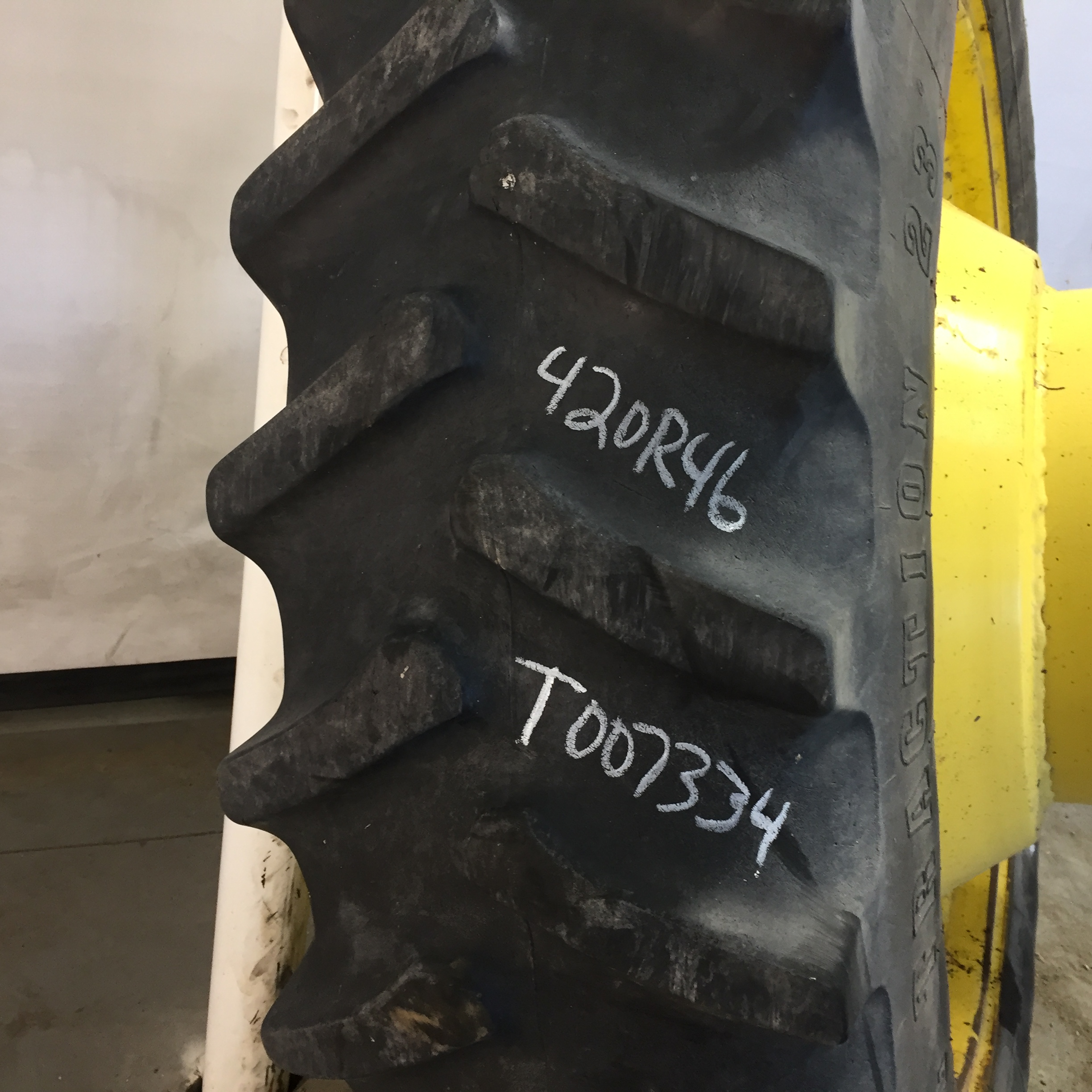 420/80R46 Firestone Radial All Traction 23 R-1 Tire RT007334