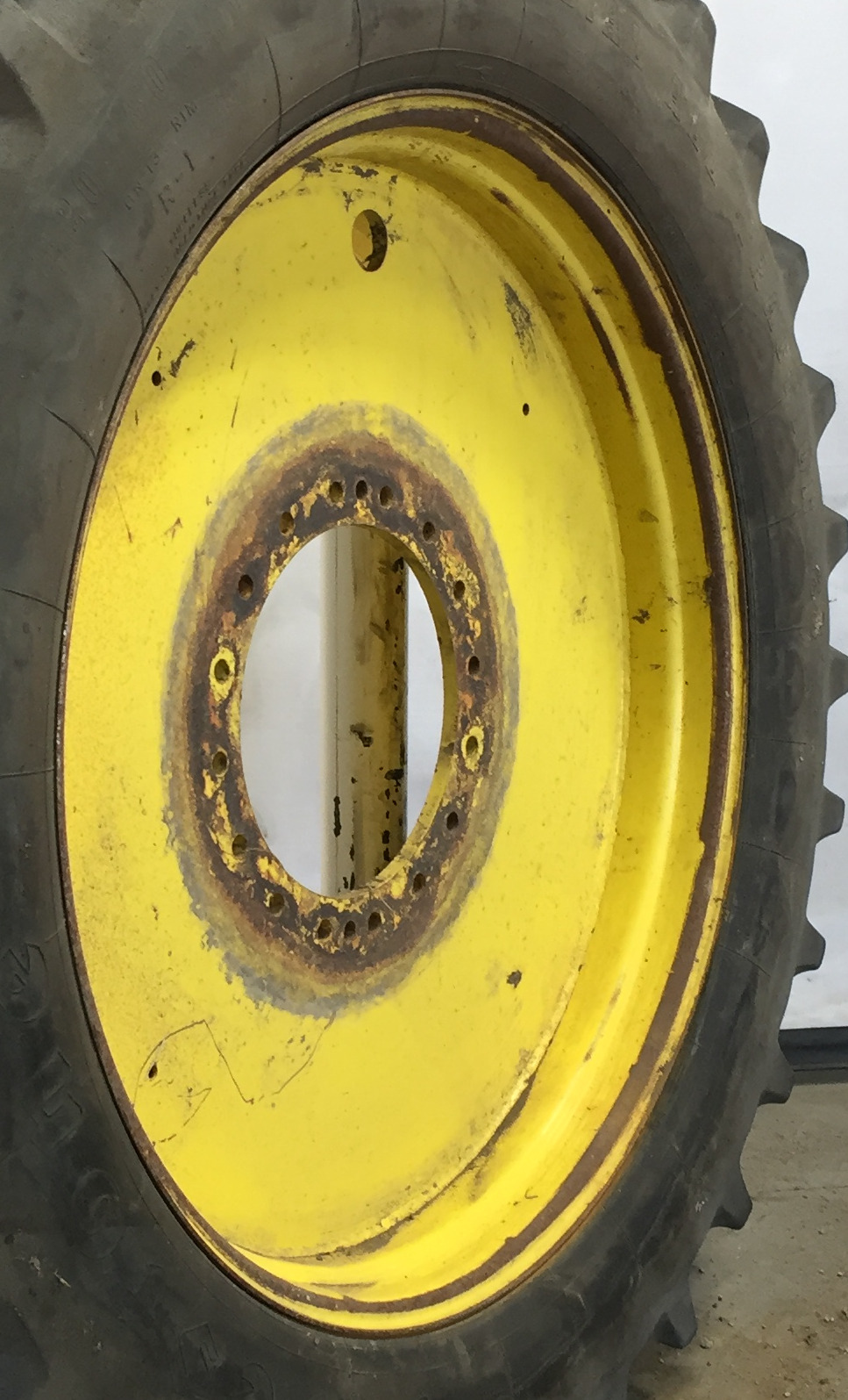 46''D x 13''W Flat Plate Wheel WT007337