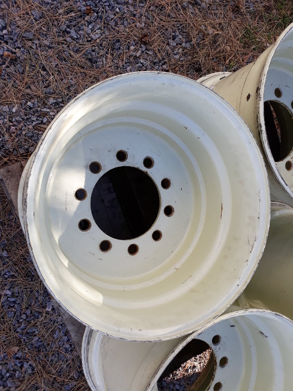 22.5''D x 20''W Budd Stud Pilot Wheel Wheel 006979-Z