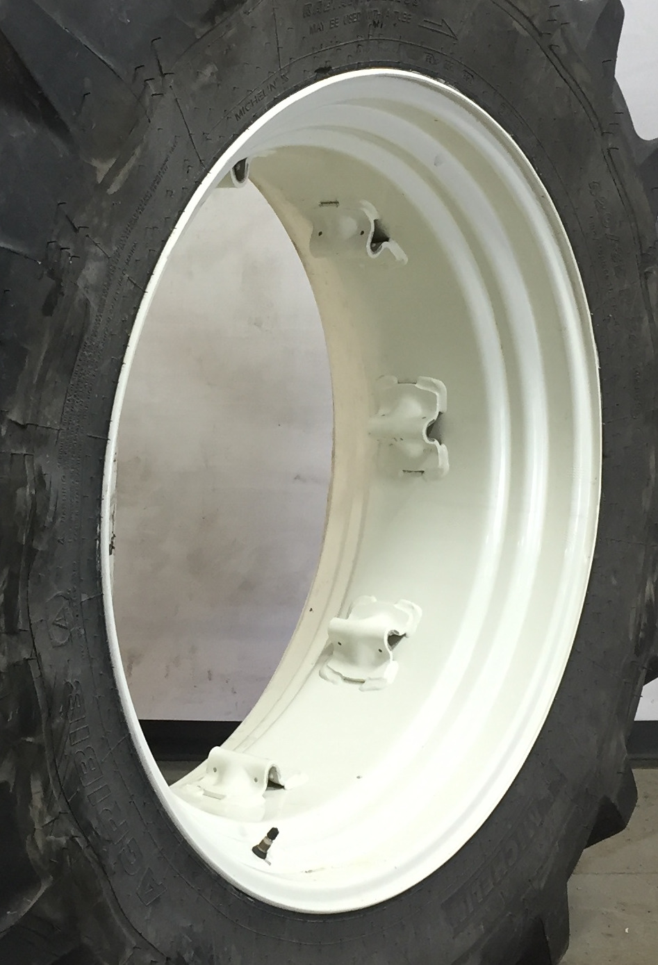 34''D x 13''W Rim with Clamp/Loop Style Wheel WT007423