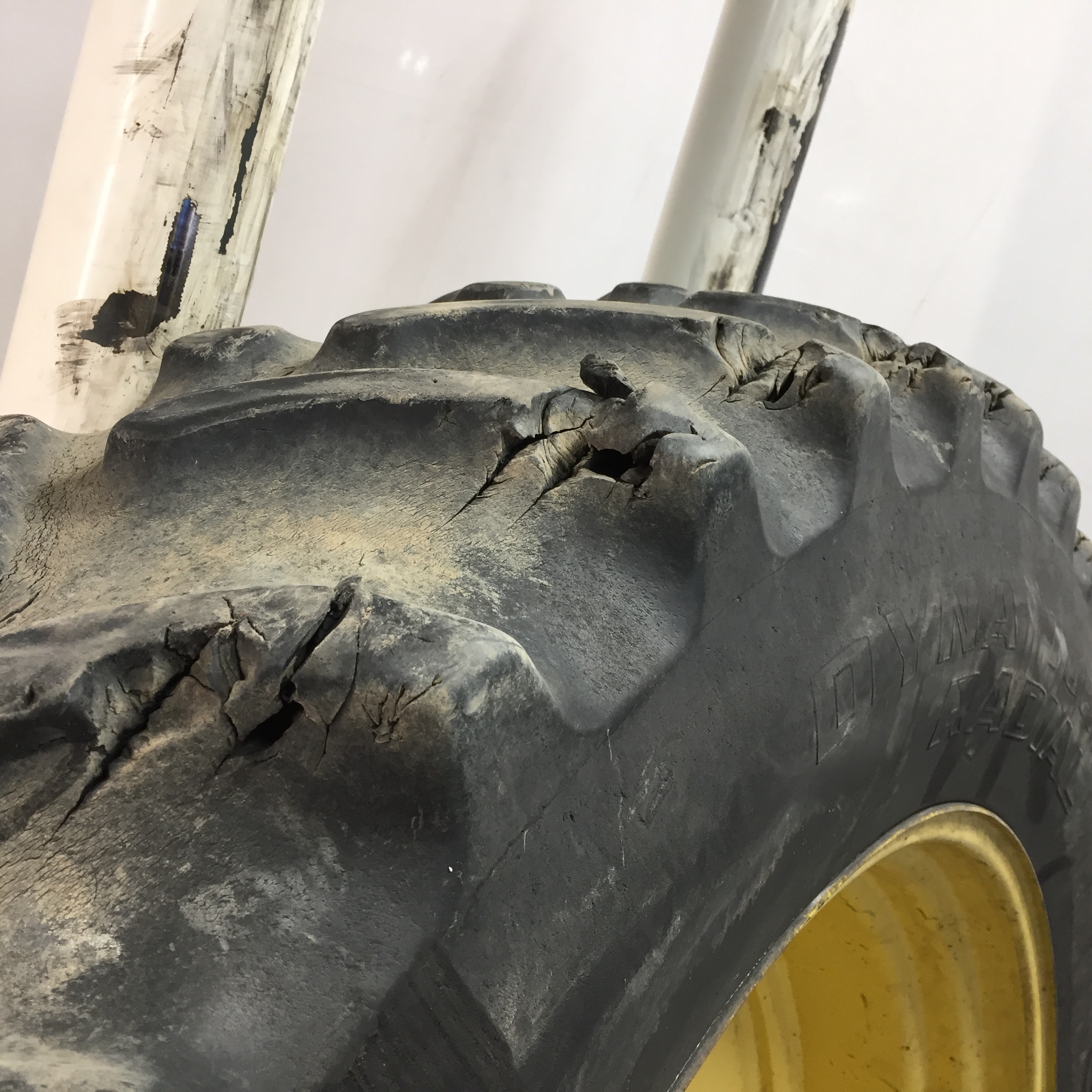 14.9/R46 Goodyear Farm Dyna Torque Radial R-1 Tire RT007466