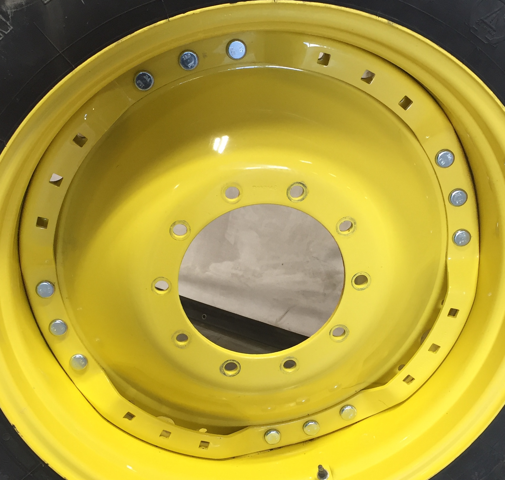 34'' Waffle Wheel (Groups of 3 bolts) Rim Center WT007441CTR