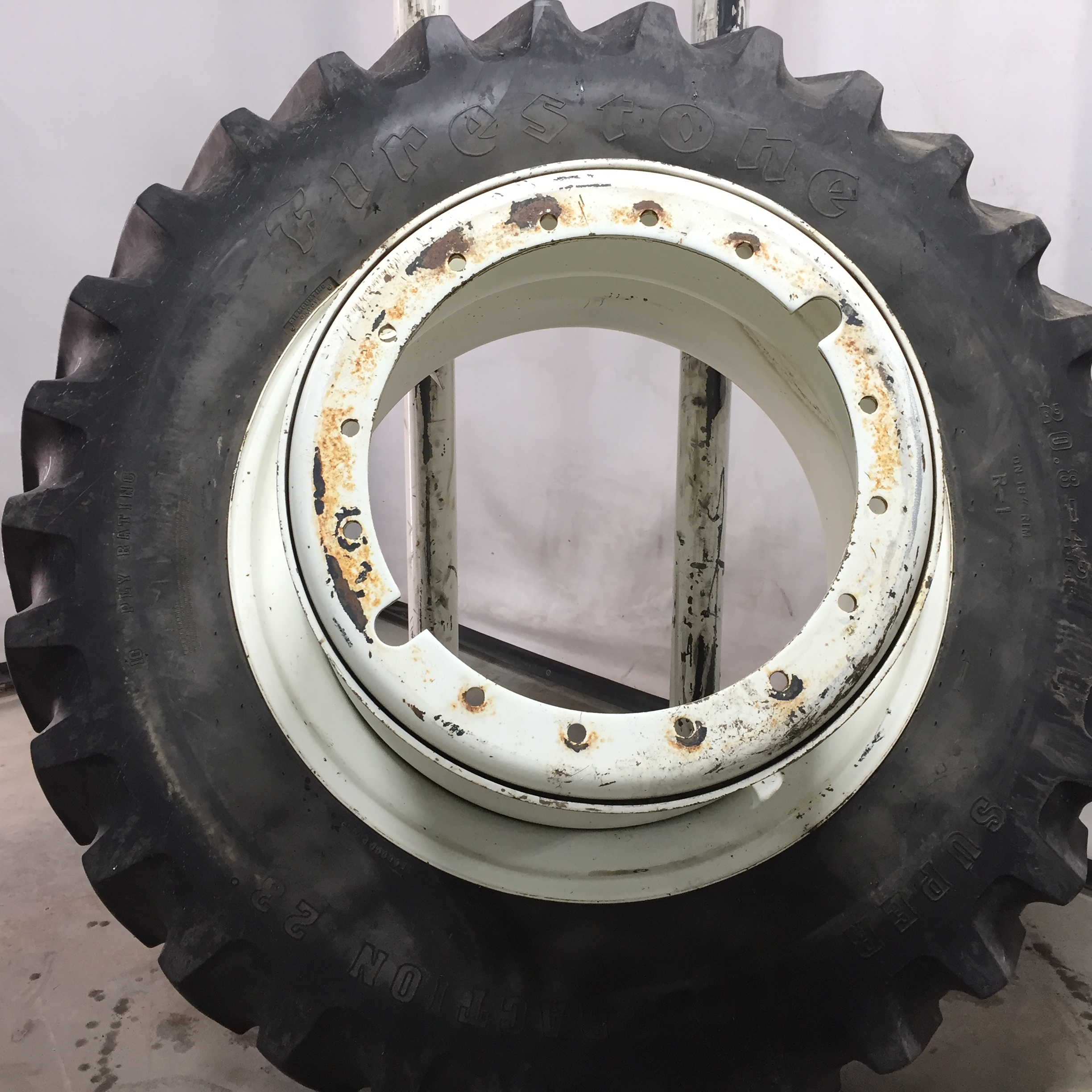 42''D x 18''W Tiger Planetary Drive Dual Wheel WT007531