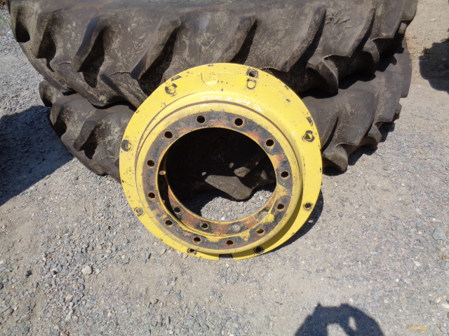 28'' Rim with Clamp/U-Clamp Rim Center T003542