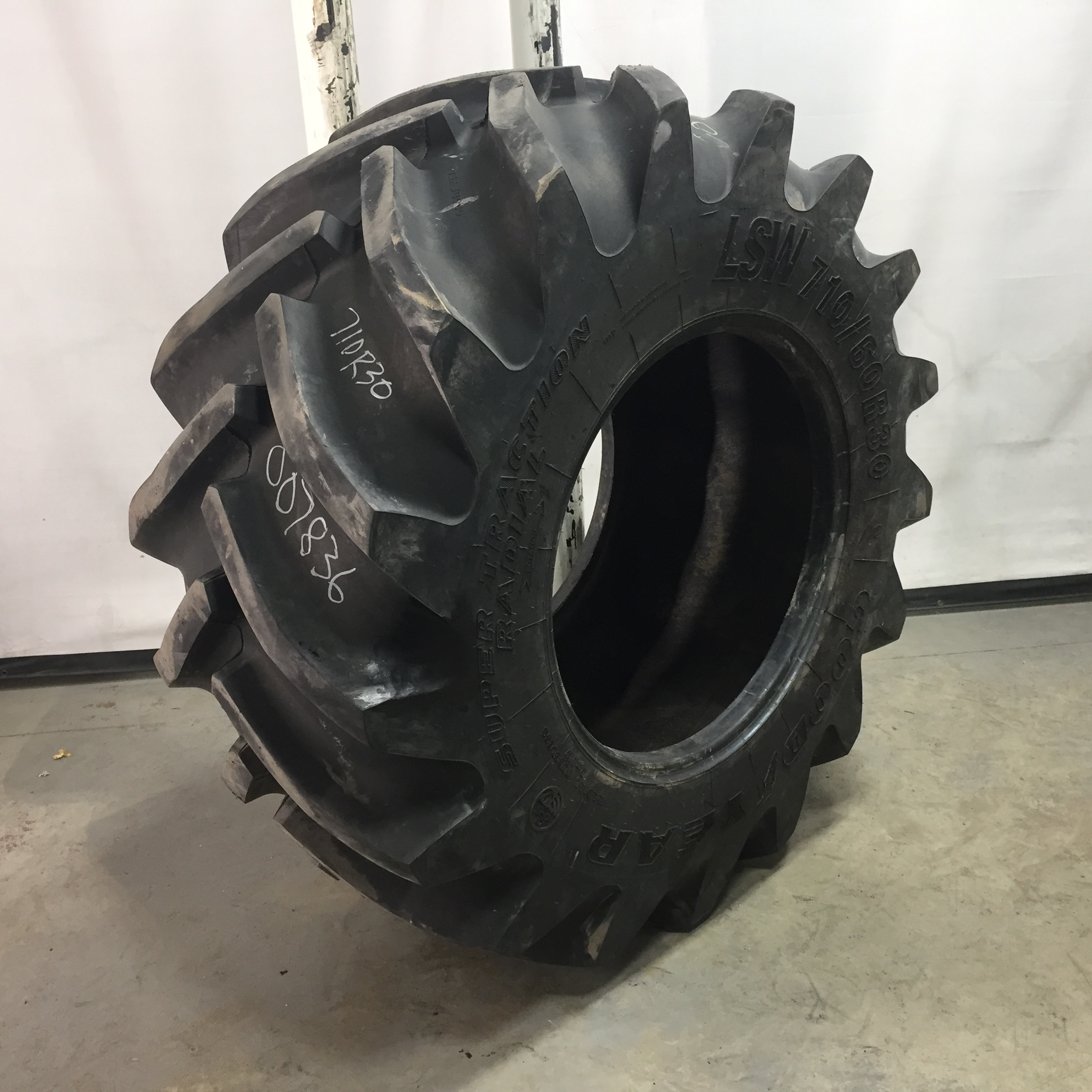 710/60R30 Goodyear Farm Super Traction Radial R-1W Tire 007836