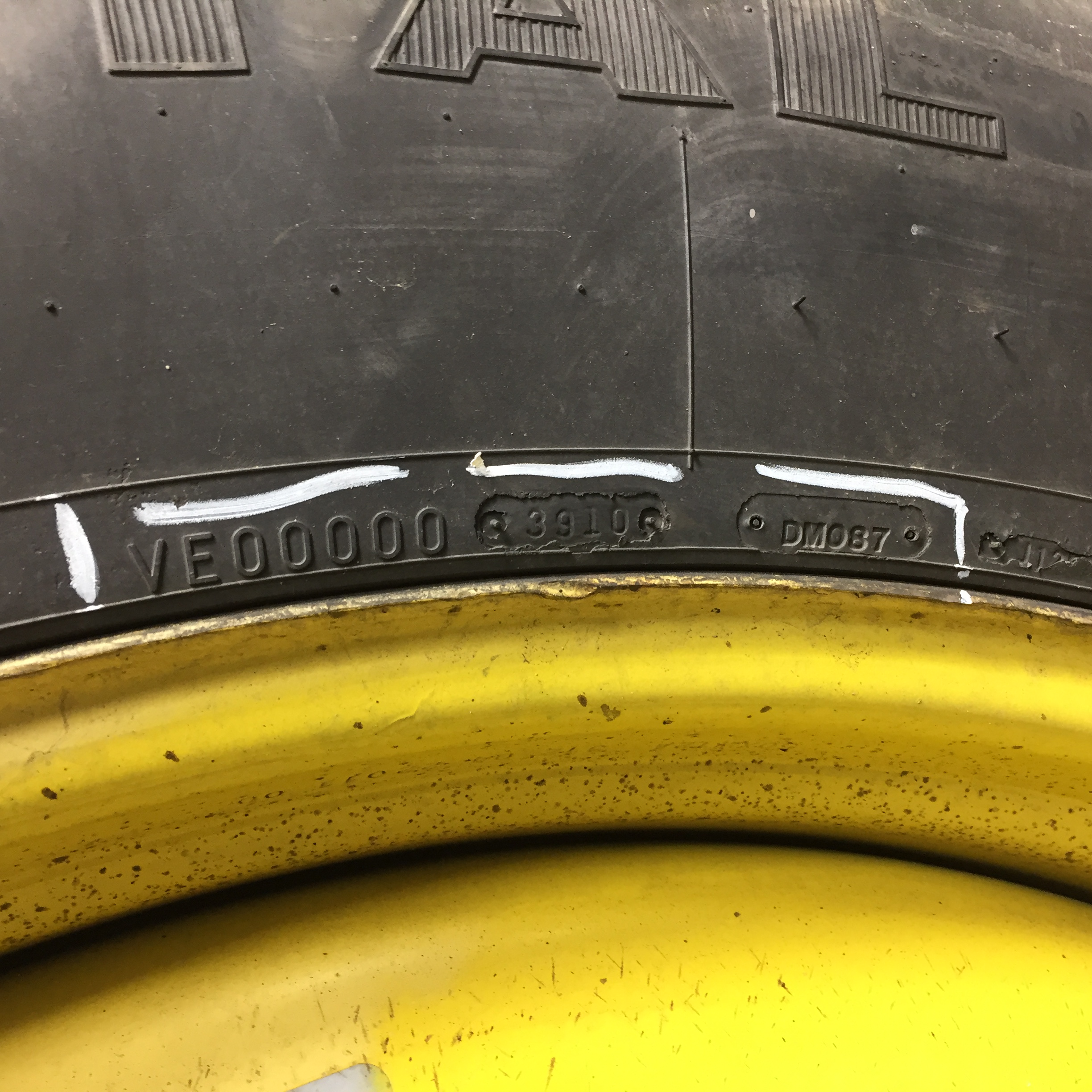 380/105R50 Firestone Radial 9100 R-1 Tire RT007571