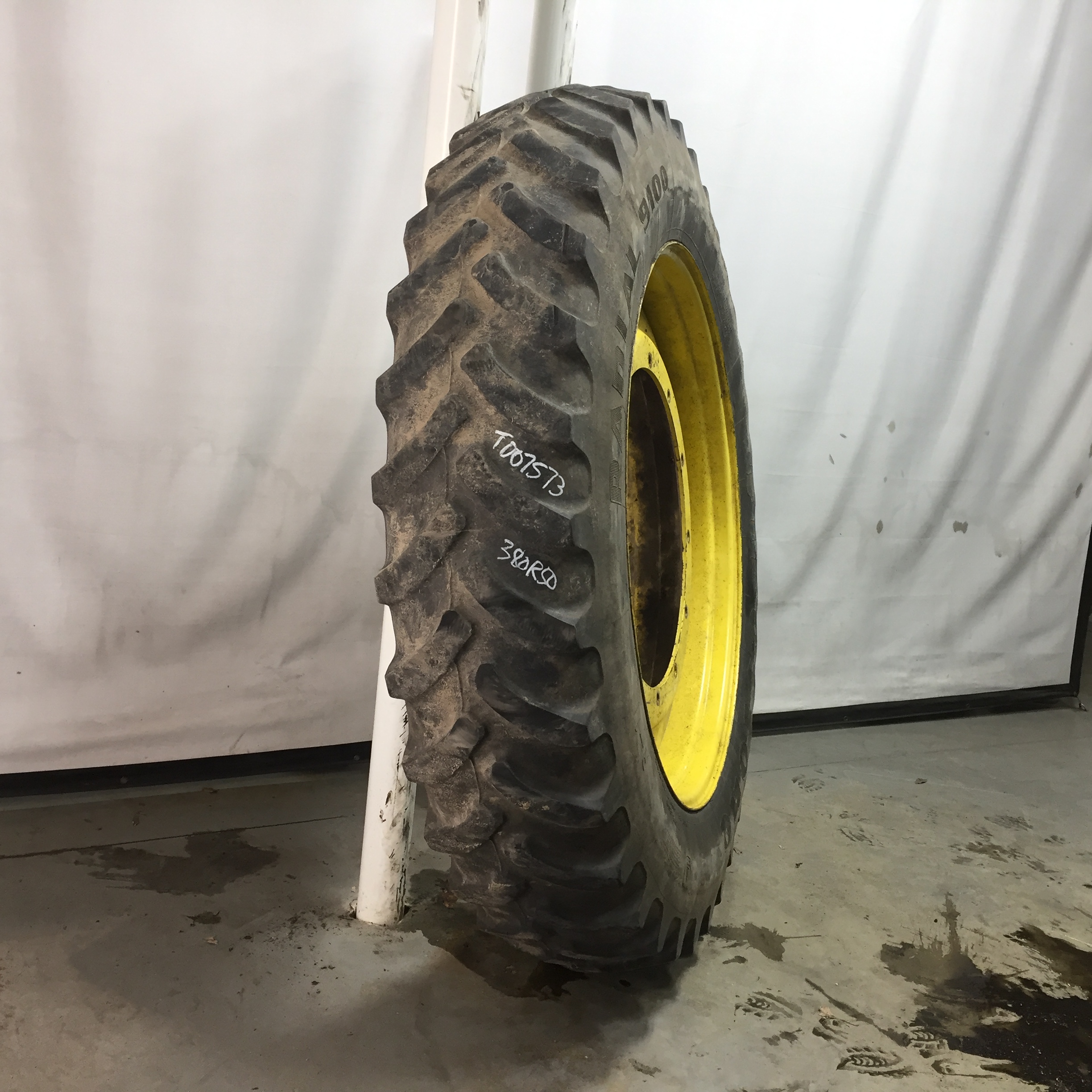 380/105R50 Firestone Radial 9100 R-1 Tire RT007573