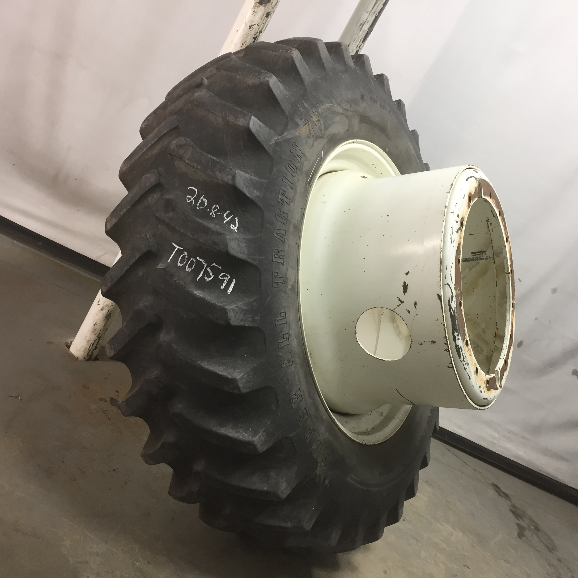 42''D x 18''W Tiger Planetary Drive Dual Wheel WT007591