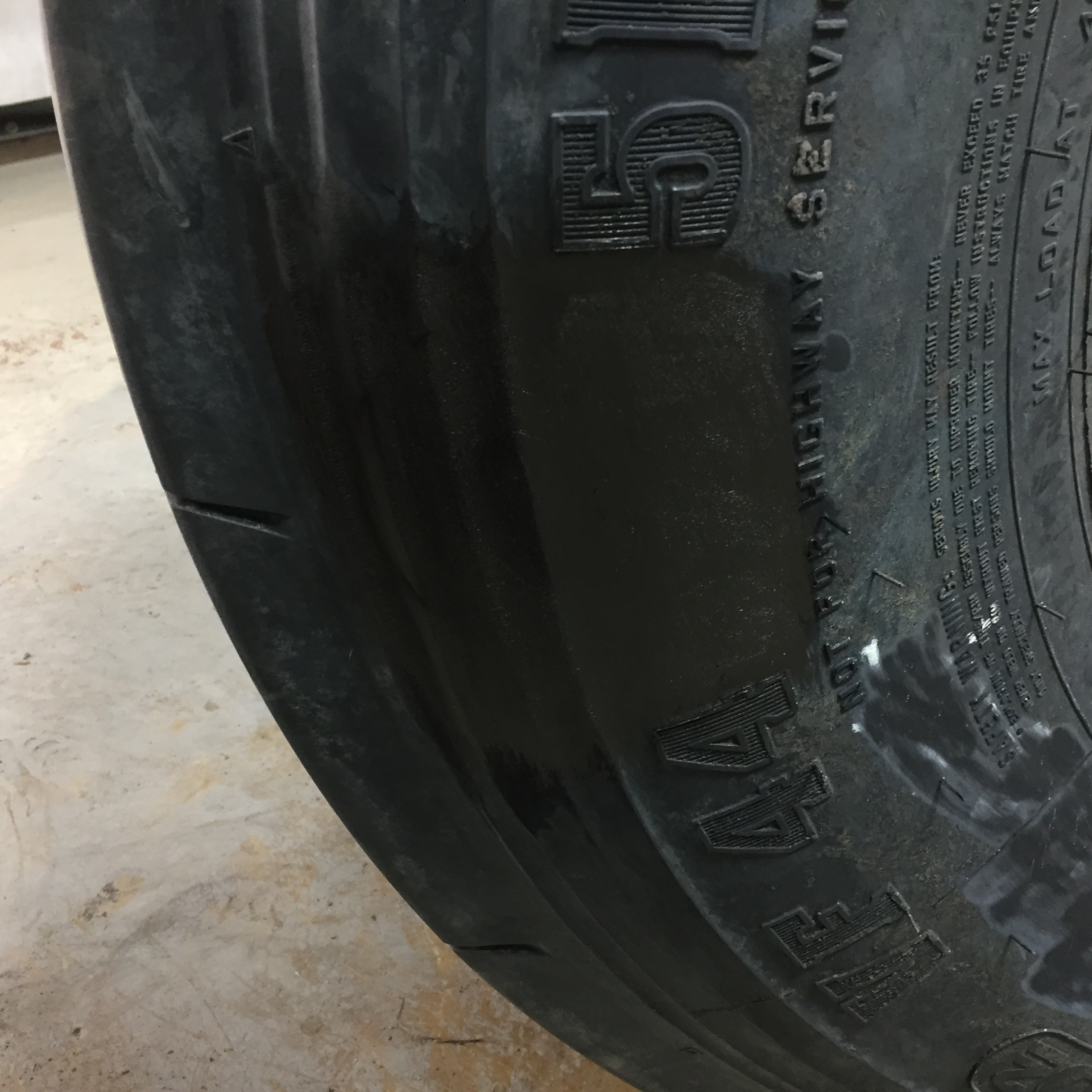 445/65R22.5 Firestone Destination Farm I-1 Tire T007610