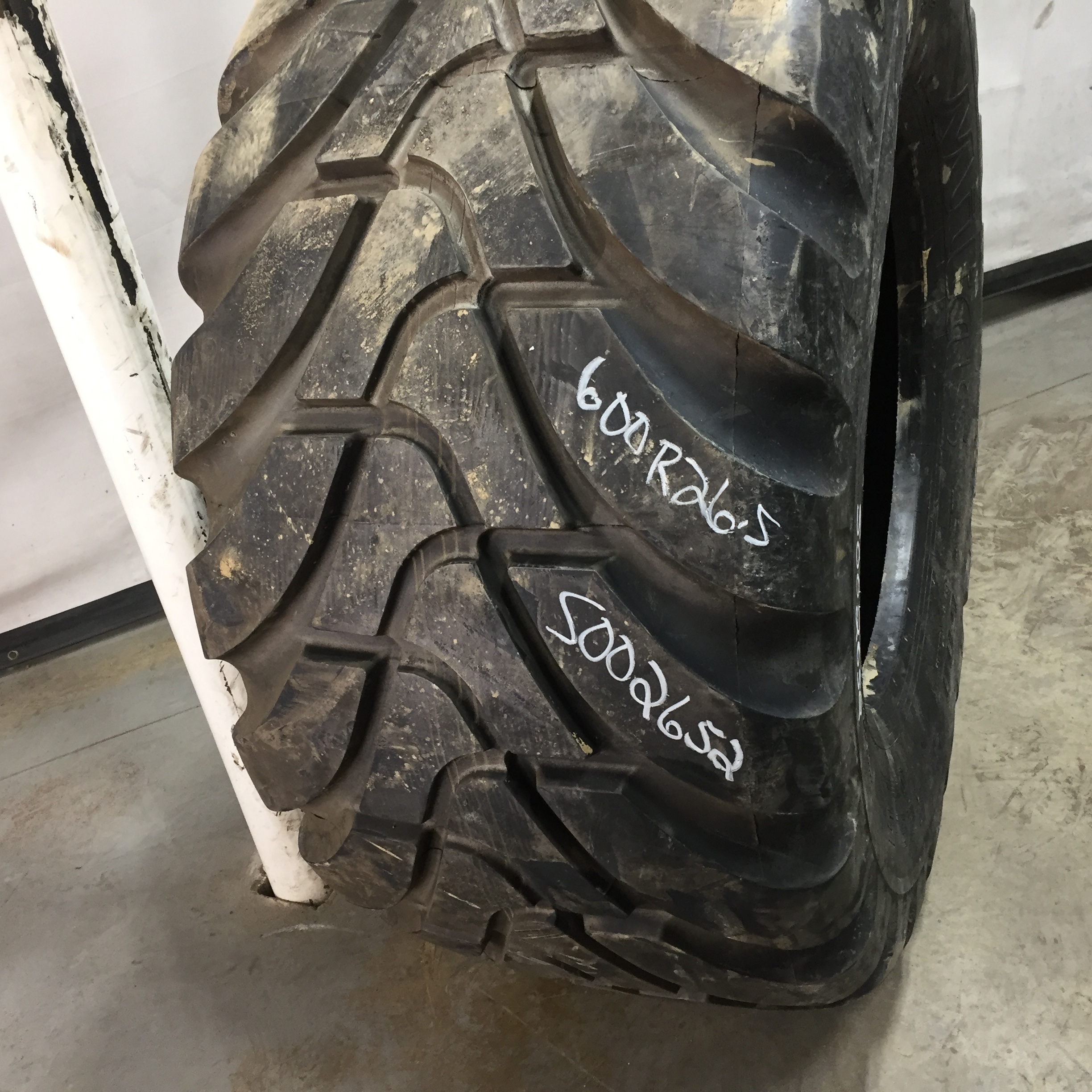 600/55R26.5 Mitas Agriterra 02 I-3/HF-2 Tire S002652