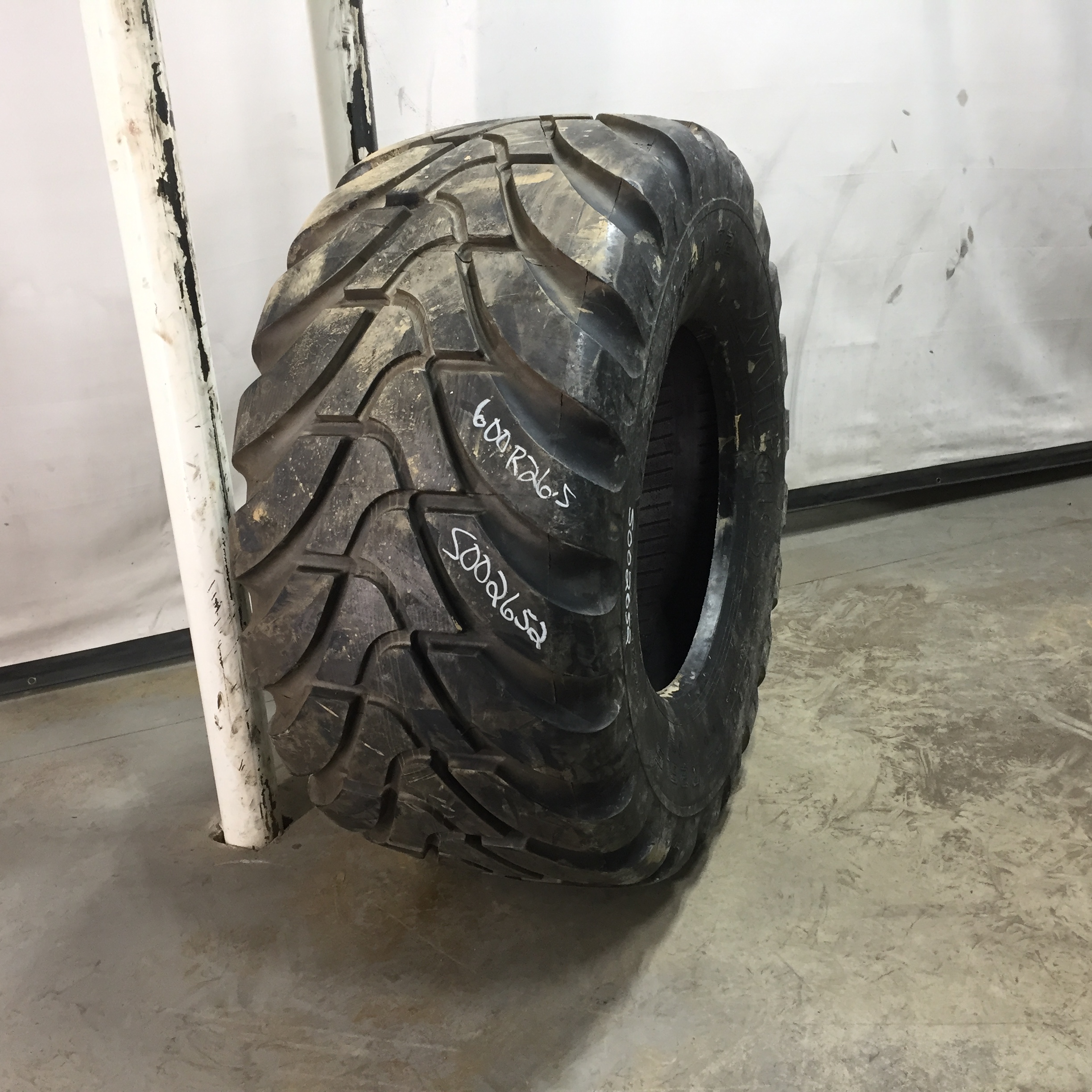 600/55R26.5 Mitas Agriterra 02 I-3/HF-2 Tire S002652