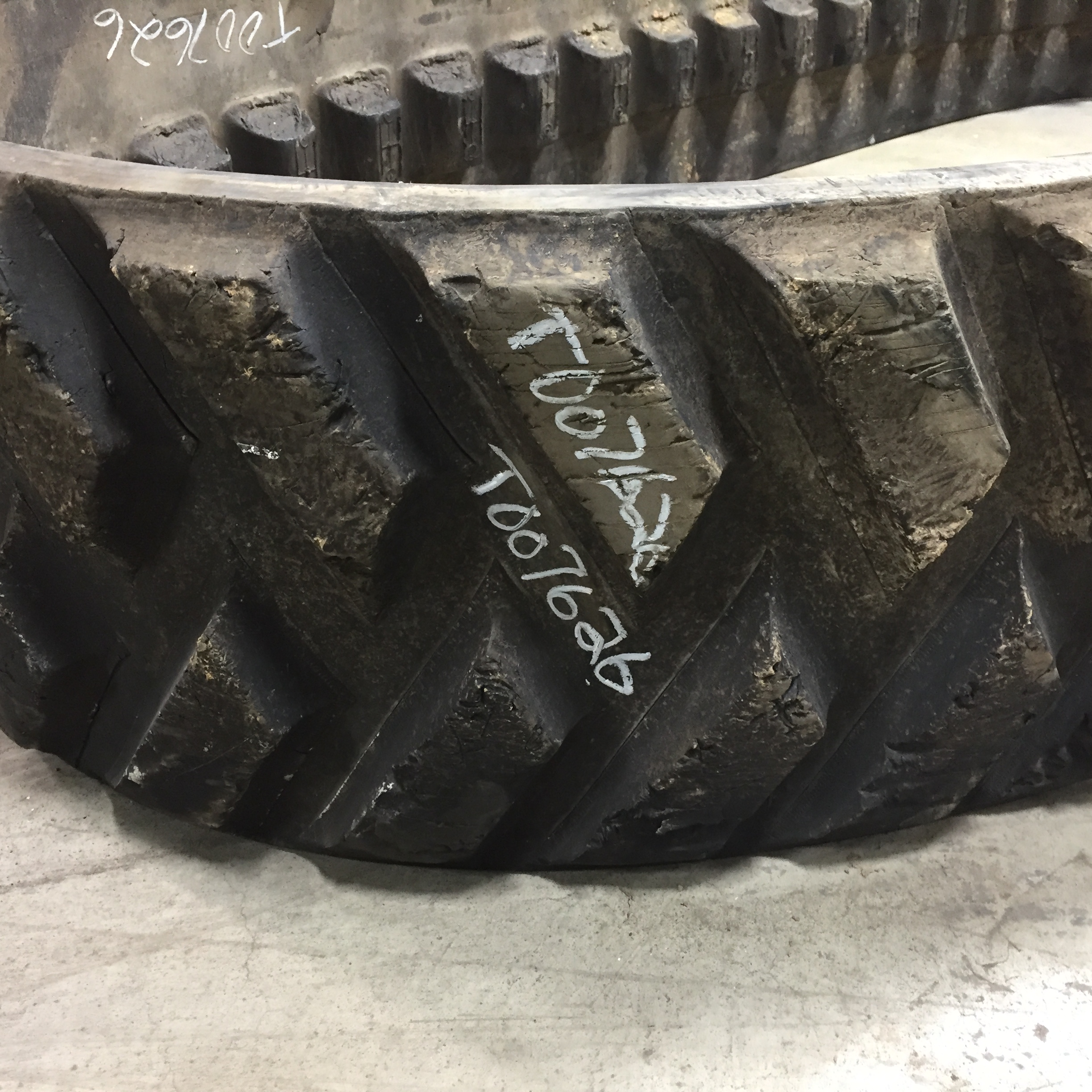 18'' Camoplast 3500 General Ag Track for Case IH Rowtrac T007626