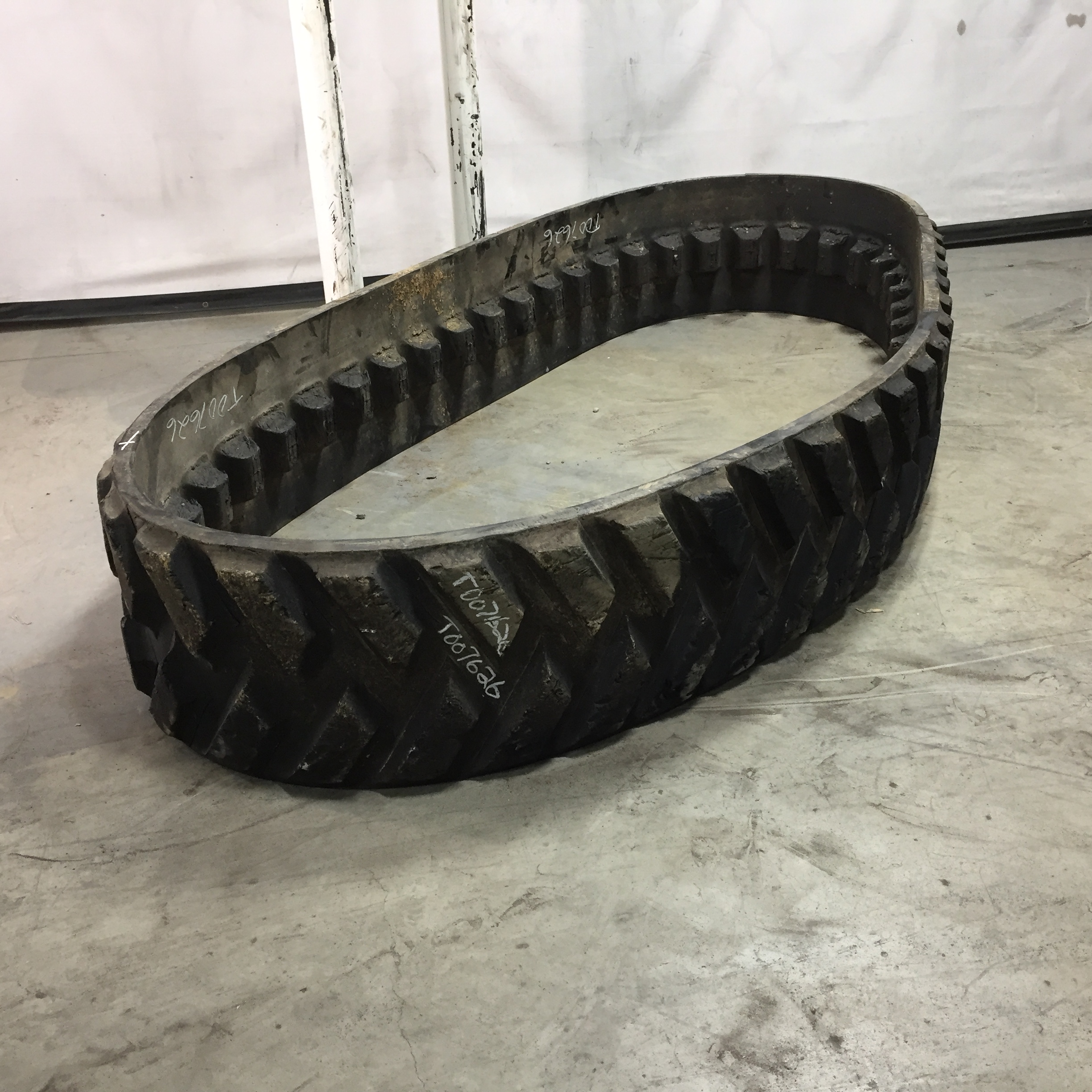 18'' Camoplast 3500 General Ag Track for Case IH Rowtrac T007626