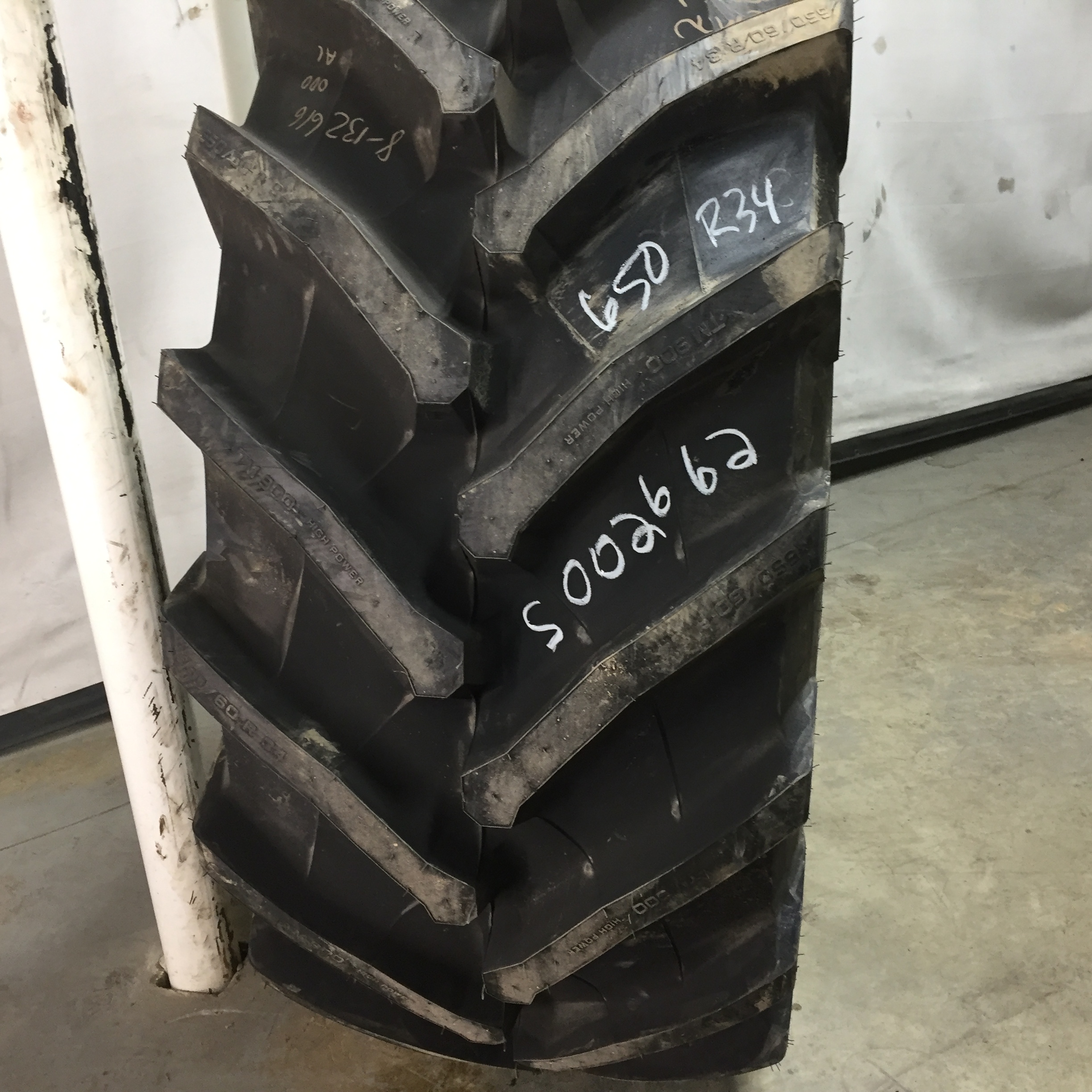 650/60R34 Trelleborg TM900 High Power R-1W Tire S002662