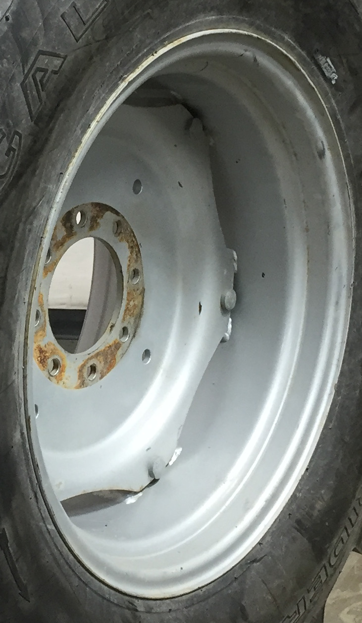 24'' Rim with Clamp/Loop Style Rim Center WT007635CTR