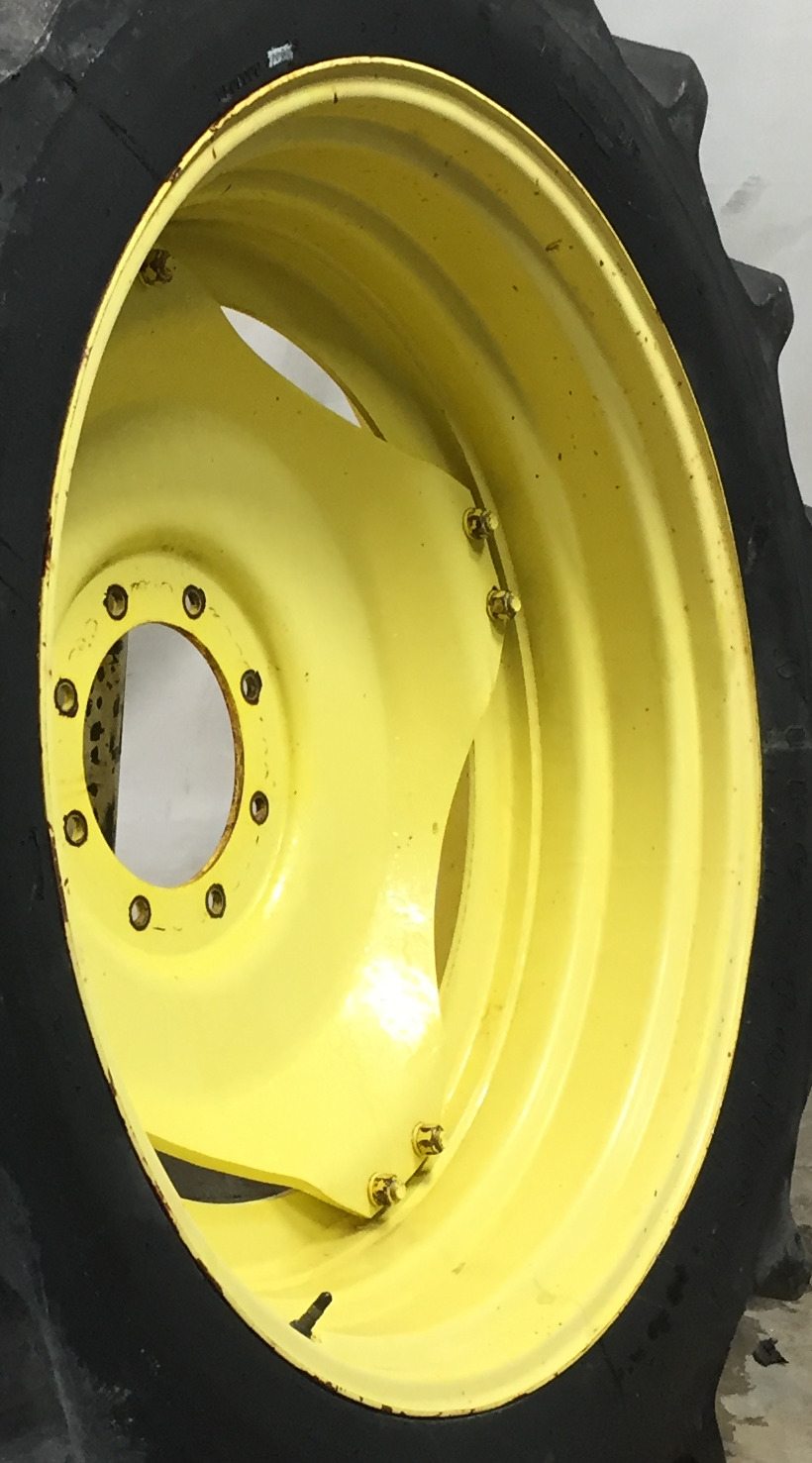 38''-54'' Stub Disc (groups of 2 bolts) Rim Center WT007649CTR