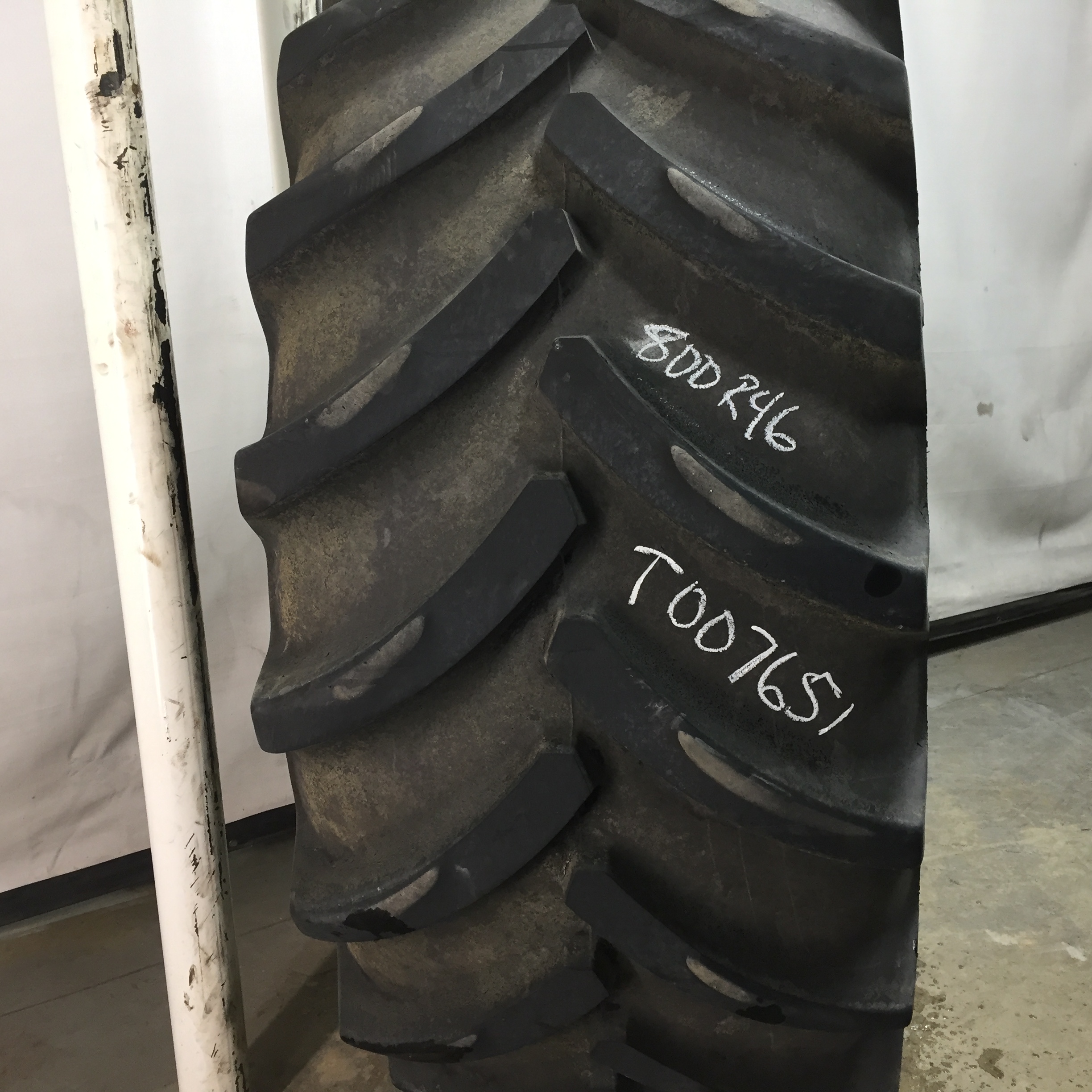 800/55R46 Goodyear Farm DT830 Optitrac R-1W Tire T007651