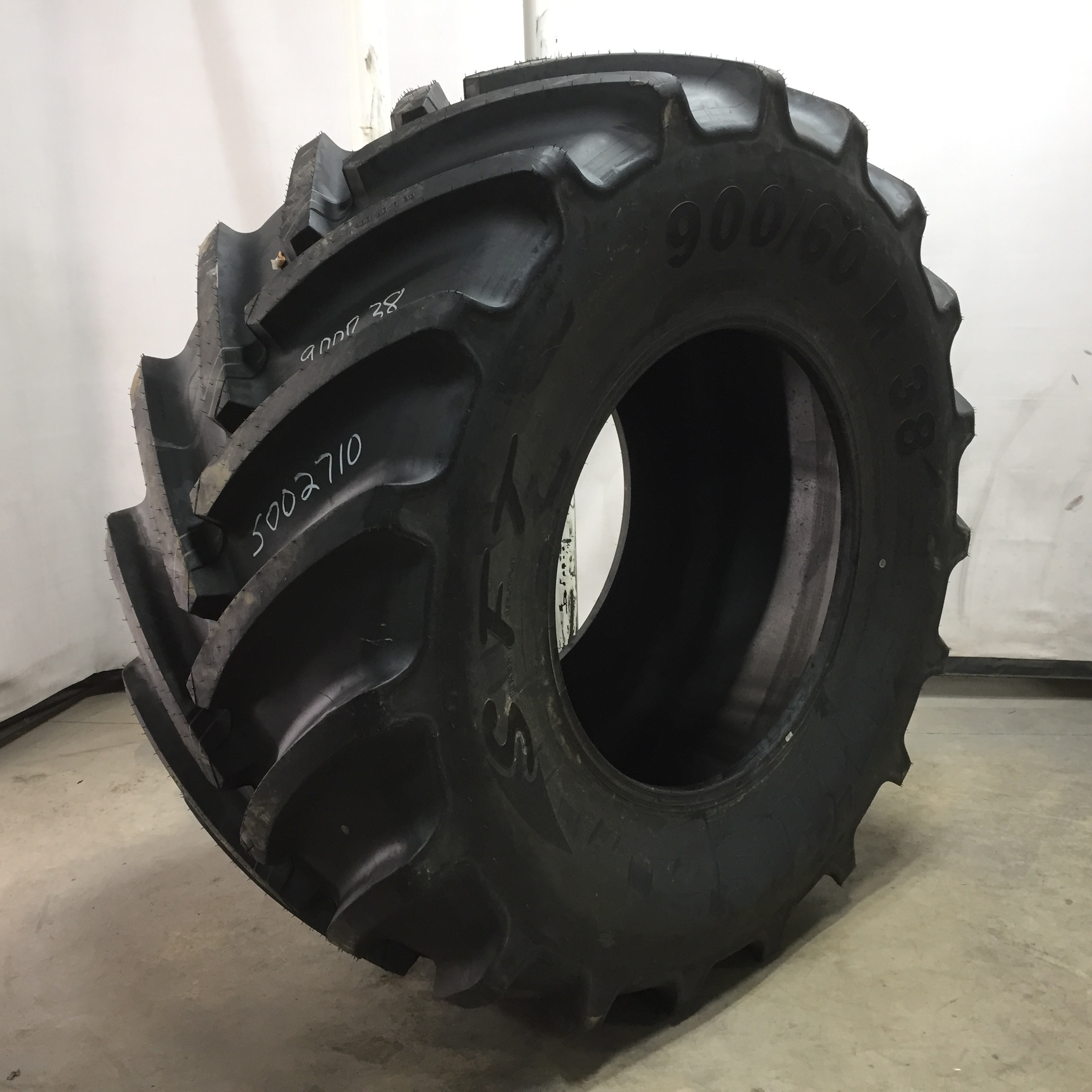 900/60R38 Mitas SuperFlexion Tire (SFT) R-1W Tire S002710