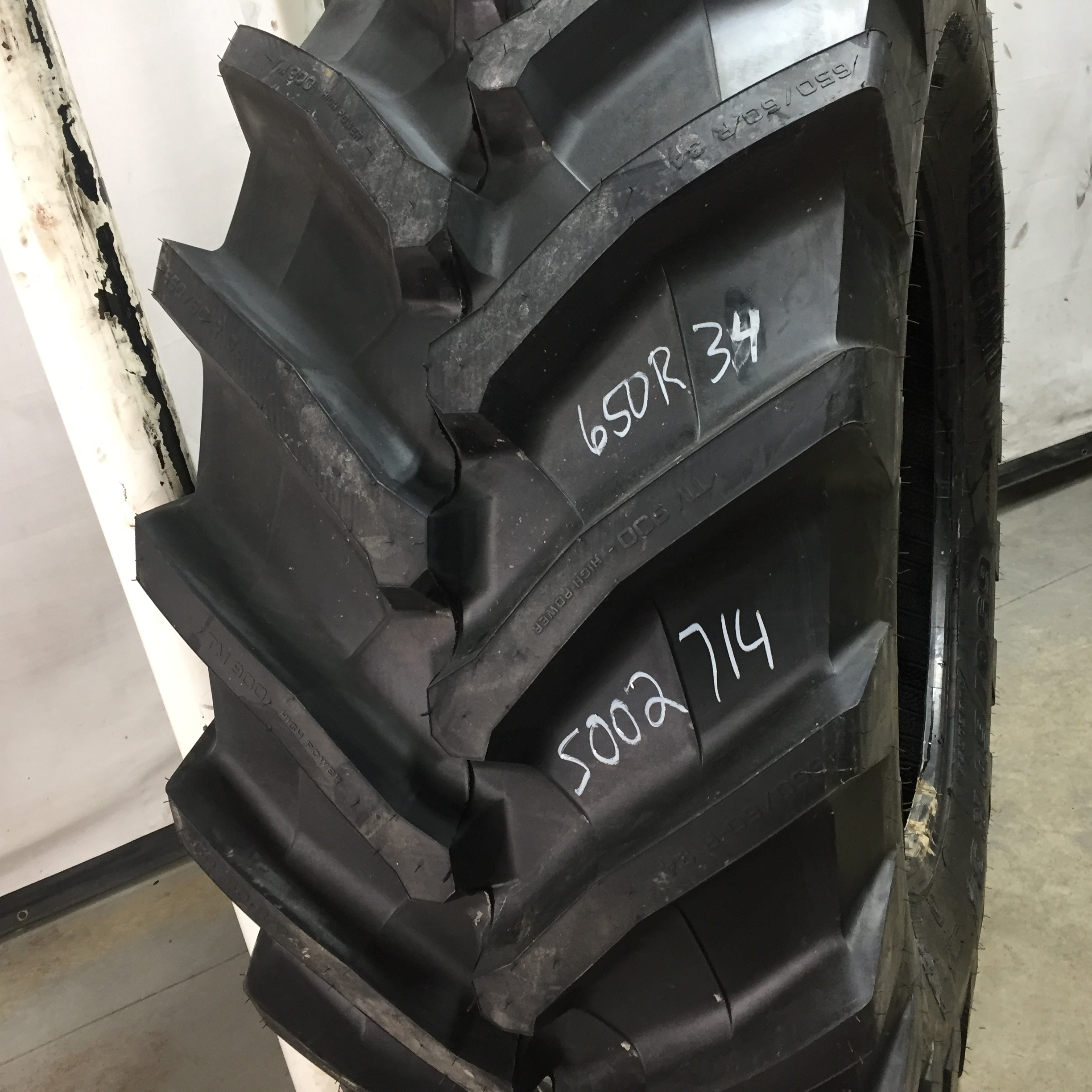 650/60R34 Trelleborg TM900 High Power R-1W Tire S002714