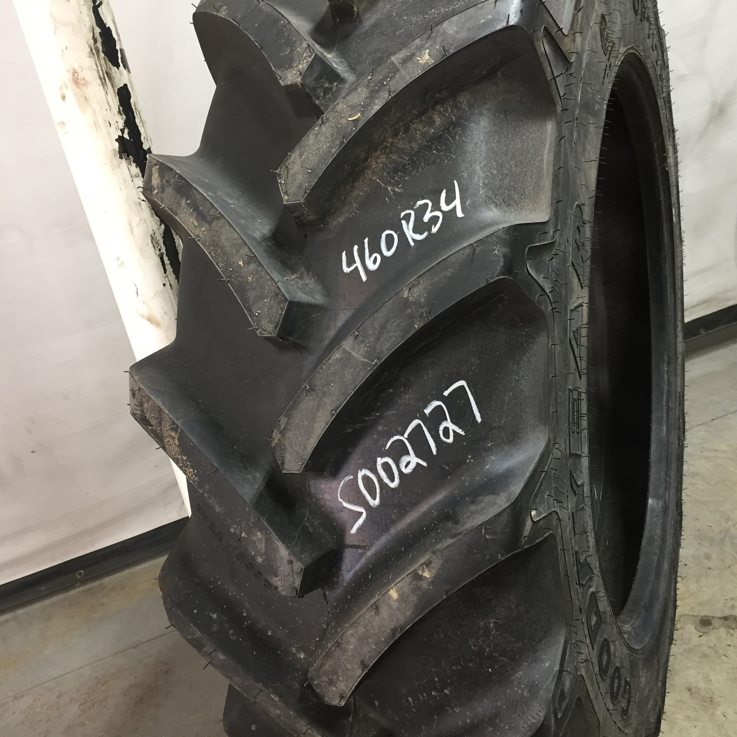 460/75R34 Goodyear Farm Optitrac R-1W Tire S002727