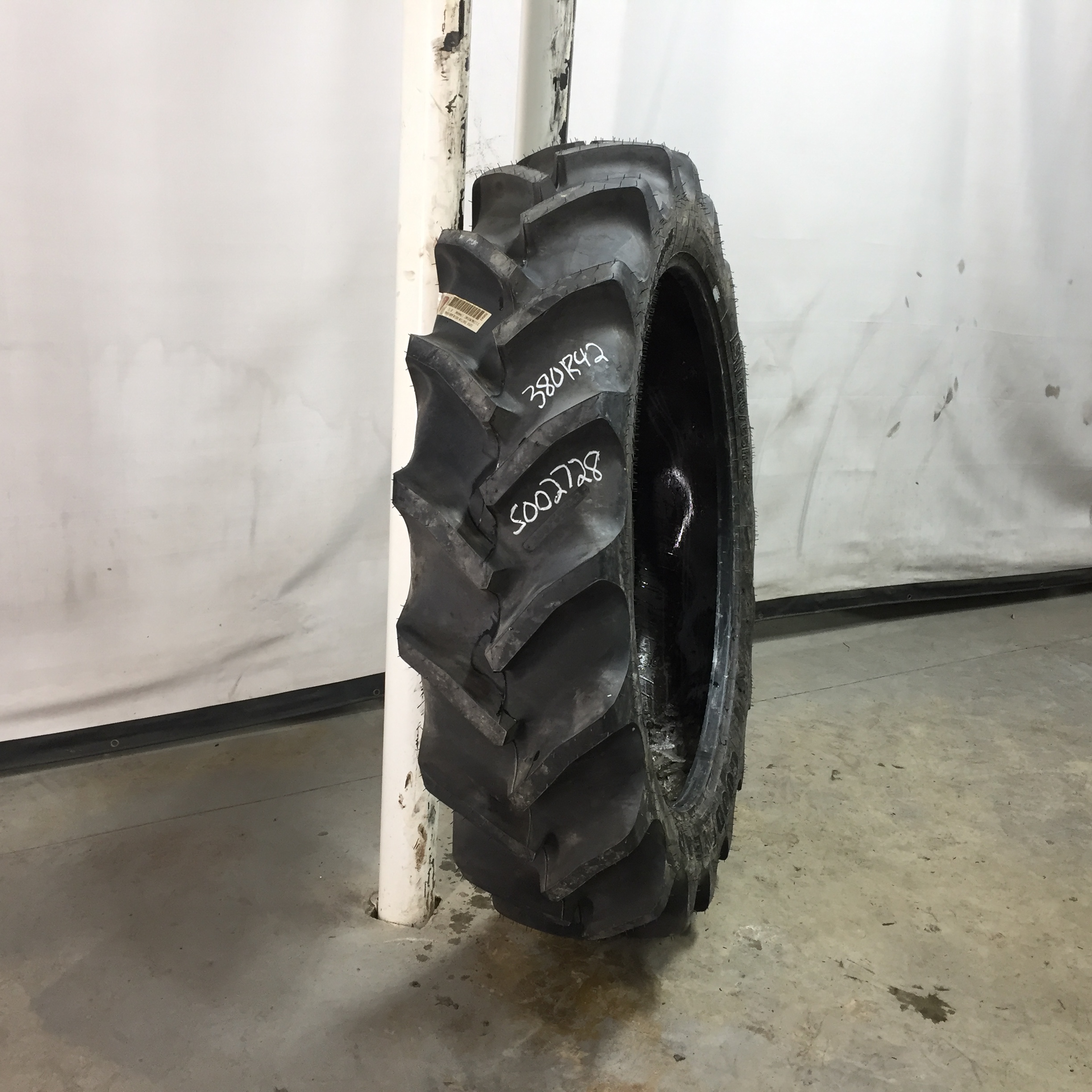 380/65R42 Goodyear Farm Super Traction Radial R-1W Tire S002728