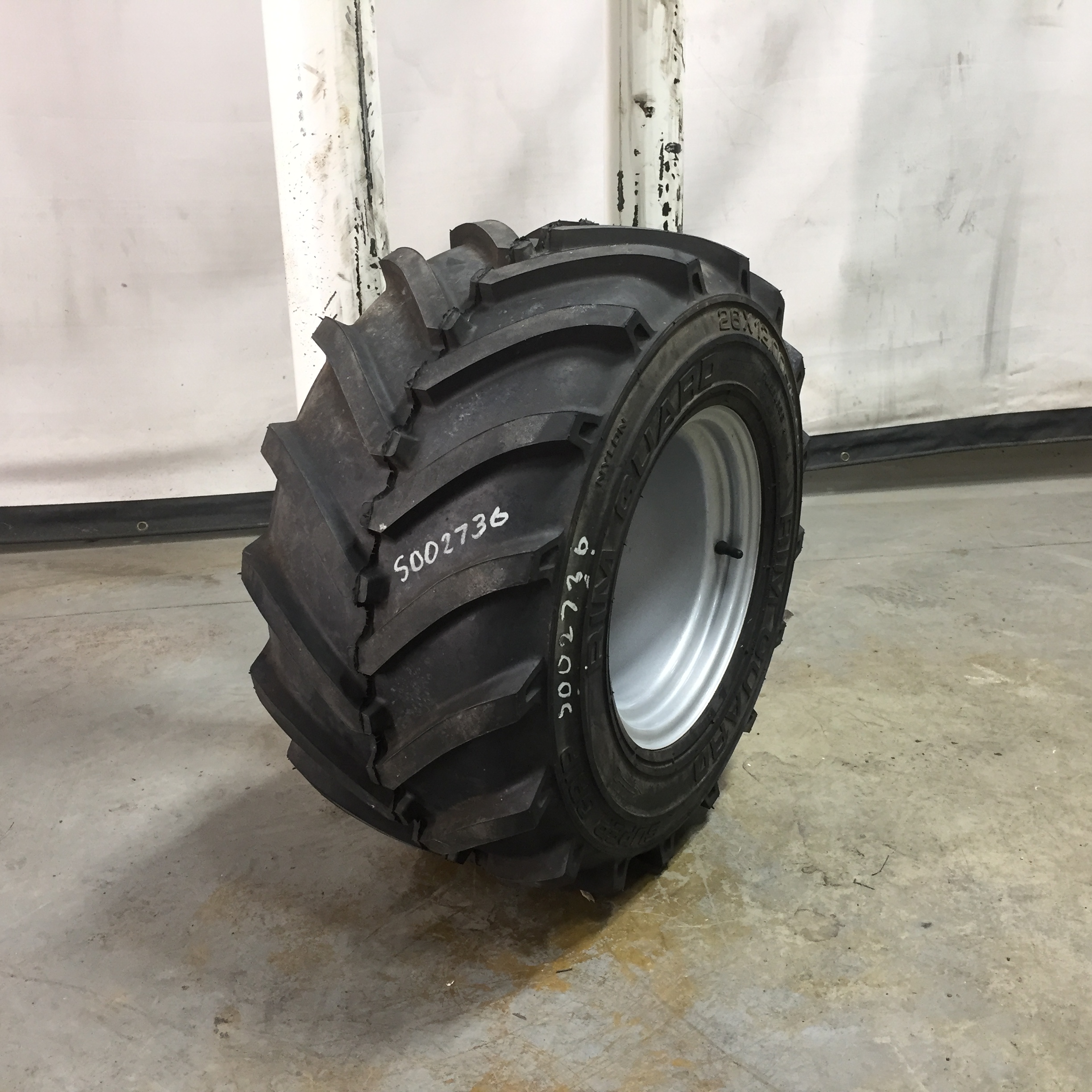 26/12.00-12 Super Grip Rim Guard I-3 Tire RS002736