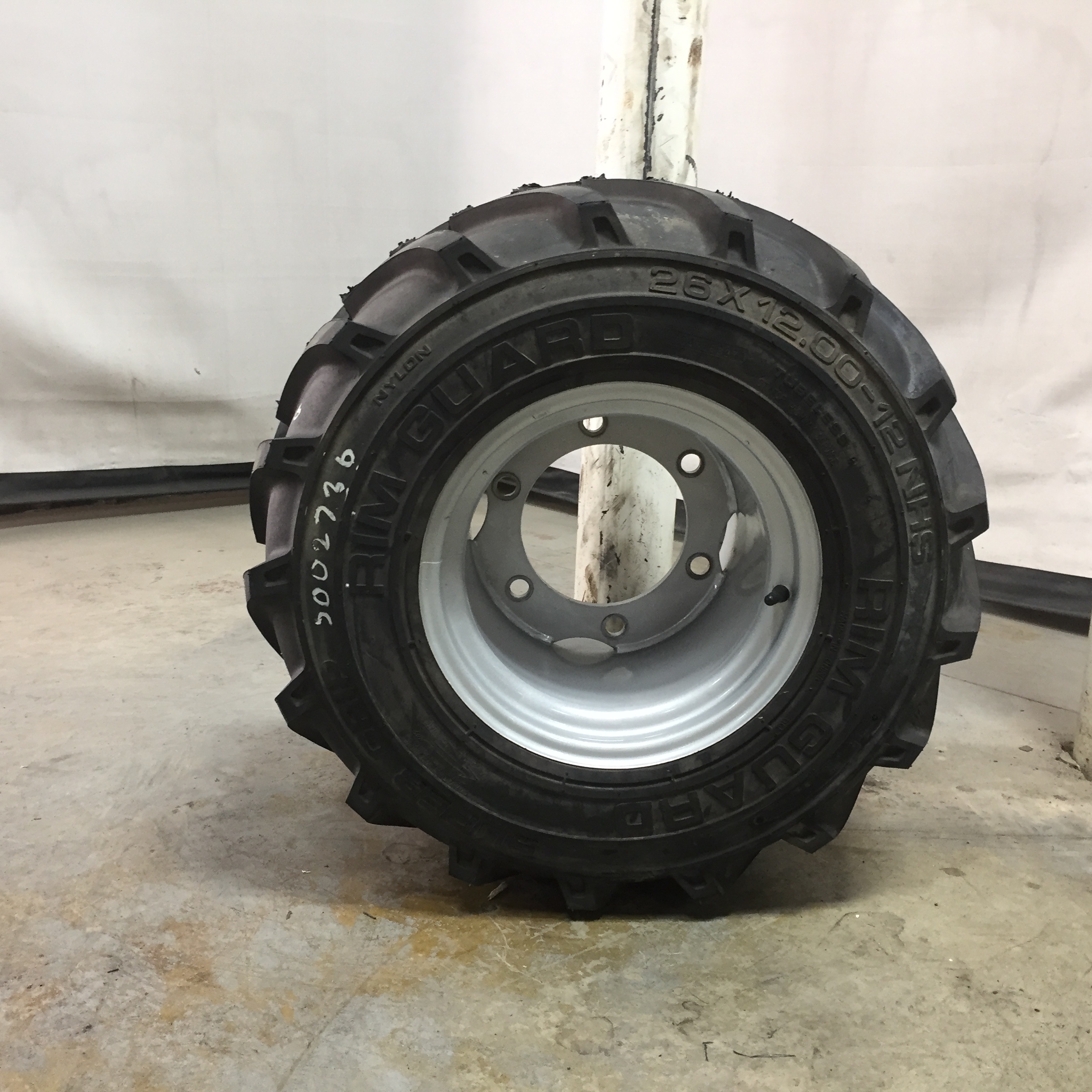 26/12.00-12 Super Grip Rim Guard I-3 Tire-Wheel Assembly S002736