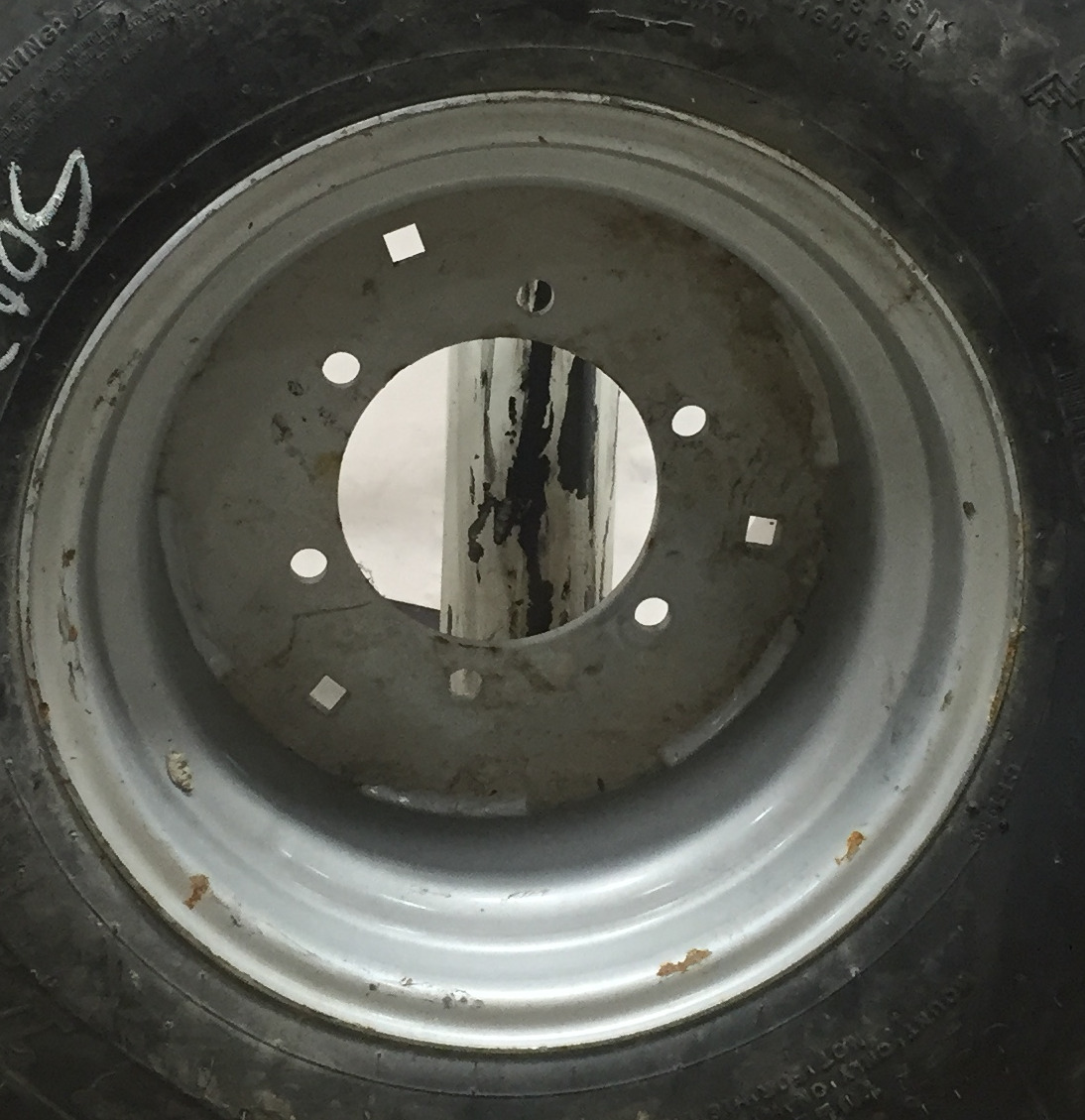 16.1''D x 16''W Flat Plate Wheel WS002744