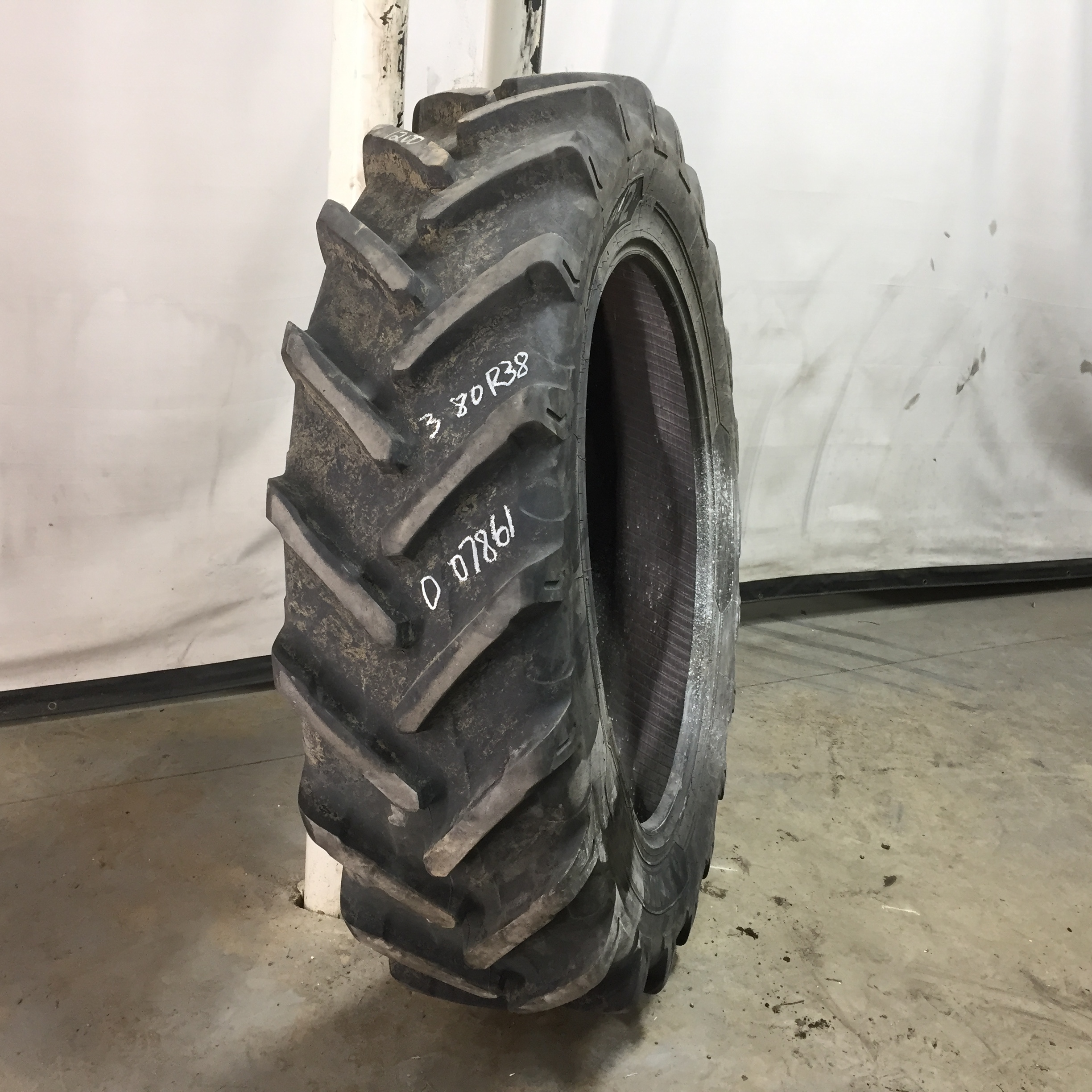 380/80R38 Michelin AgriBib 2 R-1W Tire 007861