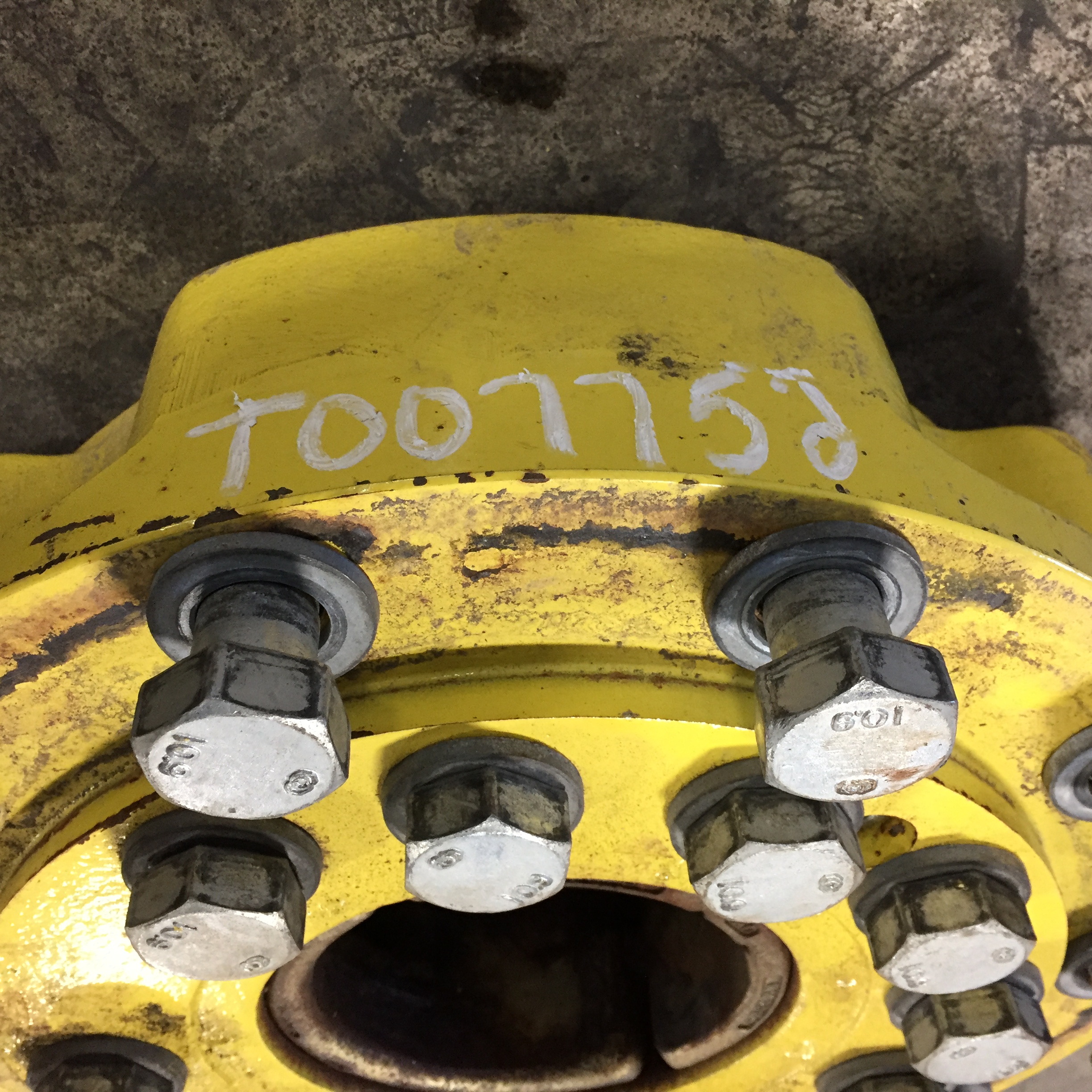 10 Bolt Wedg-Lok OE Style Dual Hub T007752