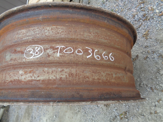 38''D x 15''W Double Bevel 38" Cast Wheel T003666