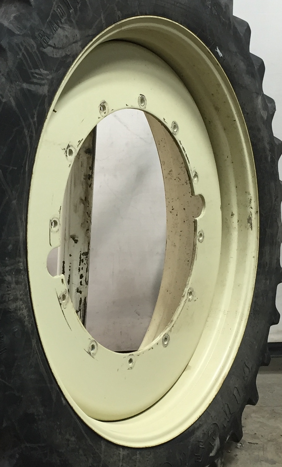 46''D x 13''W Stub Disc Wheel WT007812