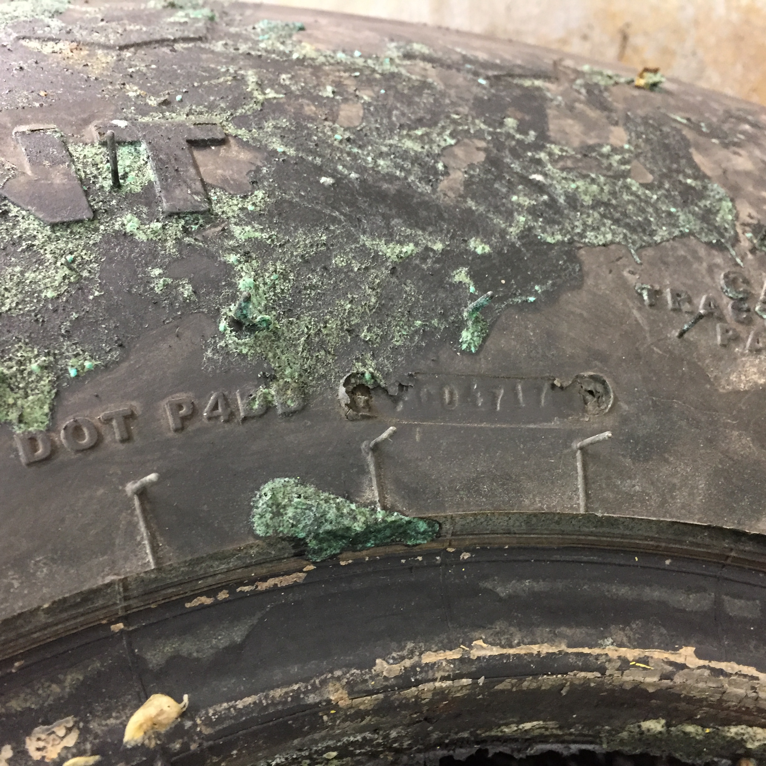 10.00/-15 Carlisle Multi Rib Hwy I-1 Tire T007895